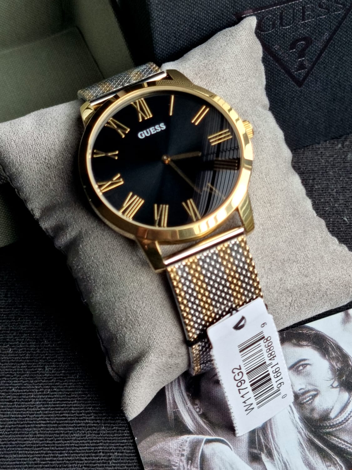 Guess Men’s Analog Stainless Steel Black Dial 44mm Watch W1179G2