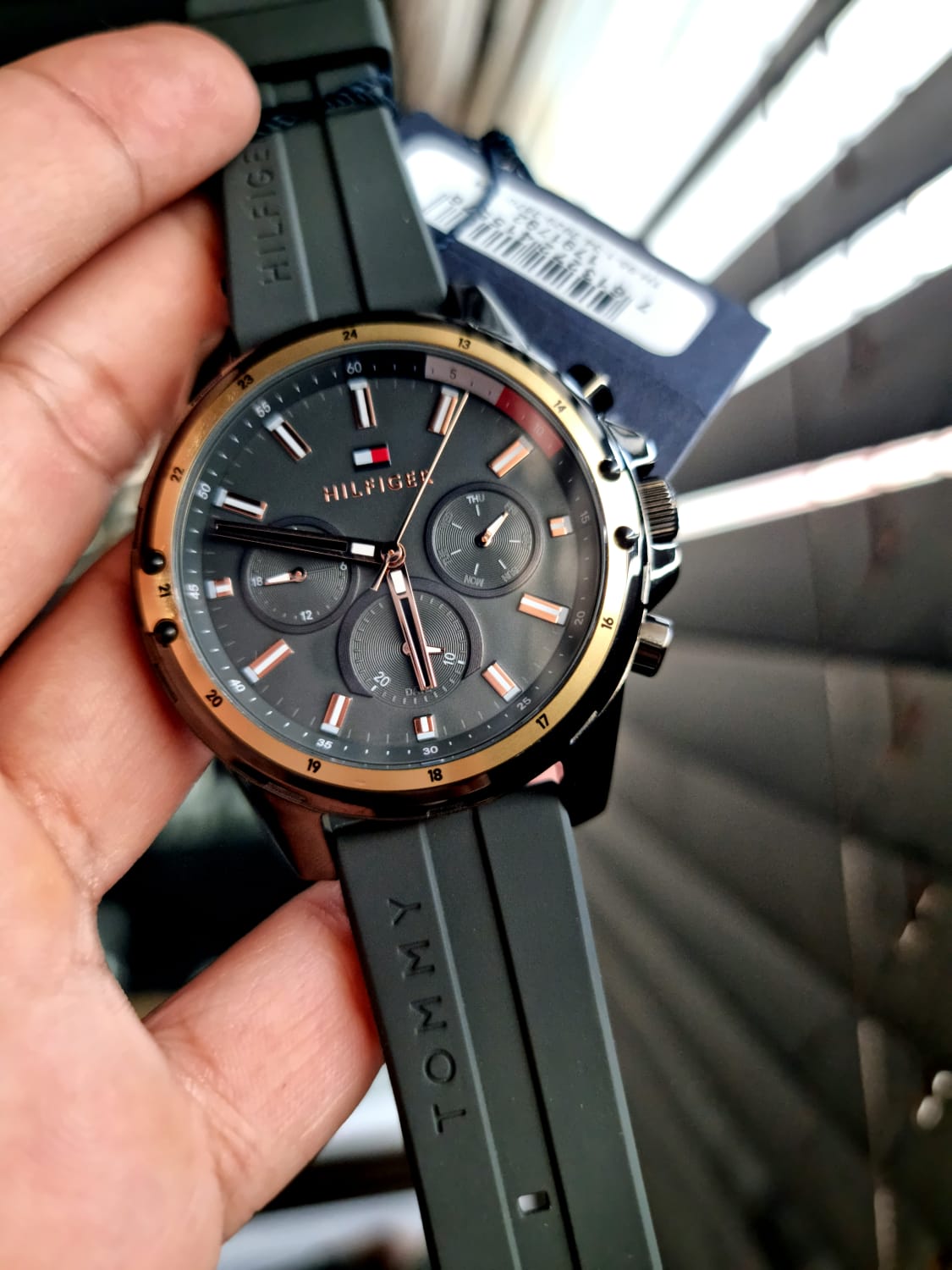 Tommy Hilfiger Men’s Quartz Silicone Strap Grey Dial 45mm Watch 1791792