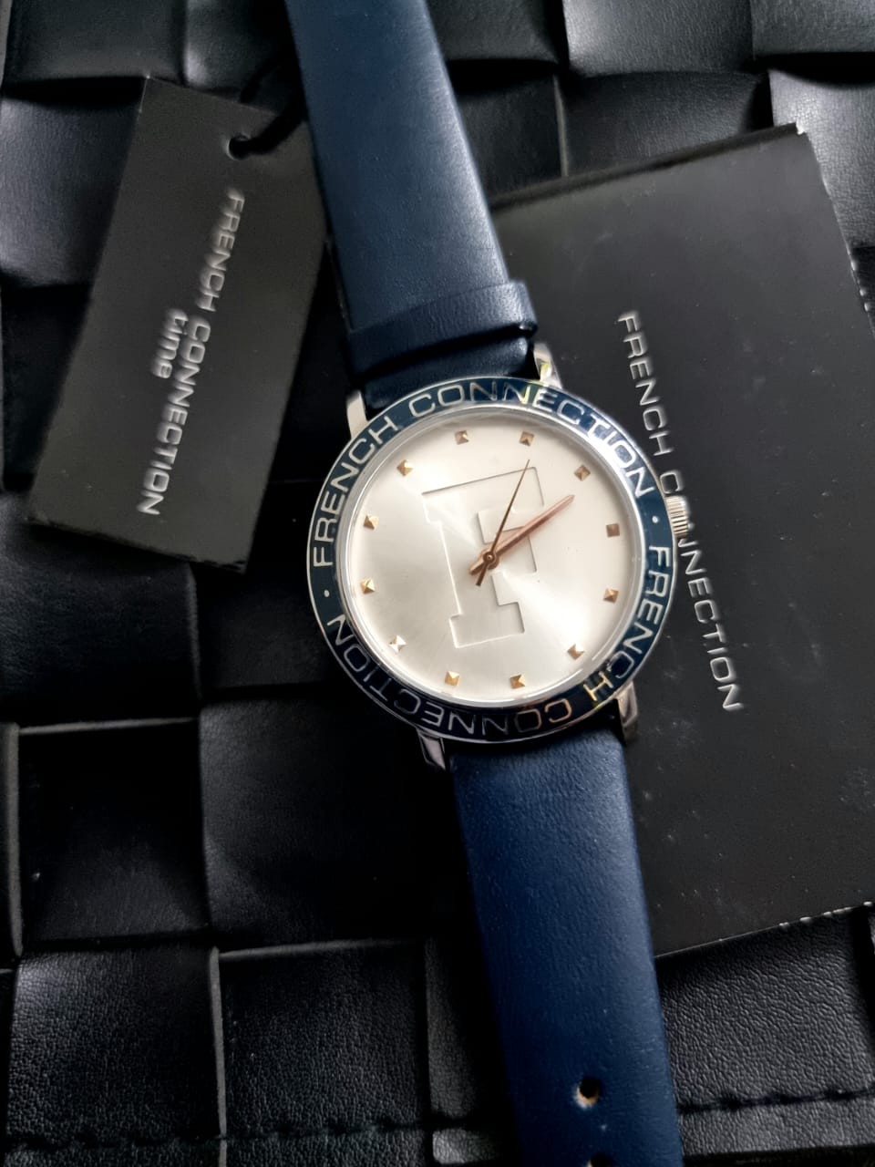 FRENCH CONNECTION WHITE DIAL LEATHER STRAP FC1212U