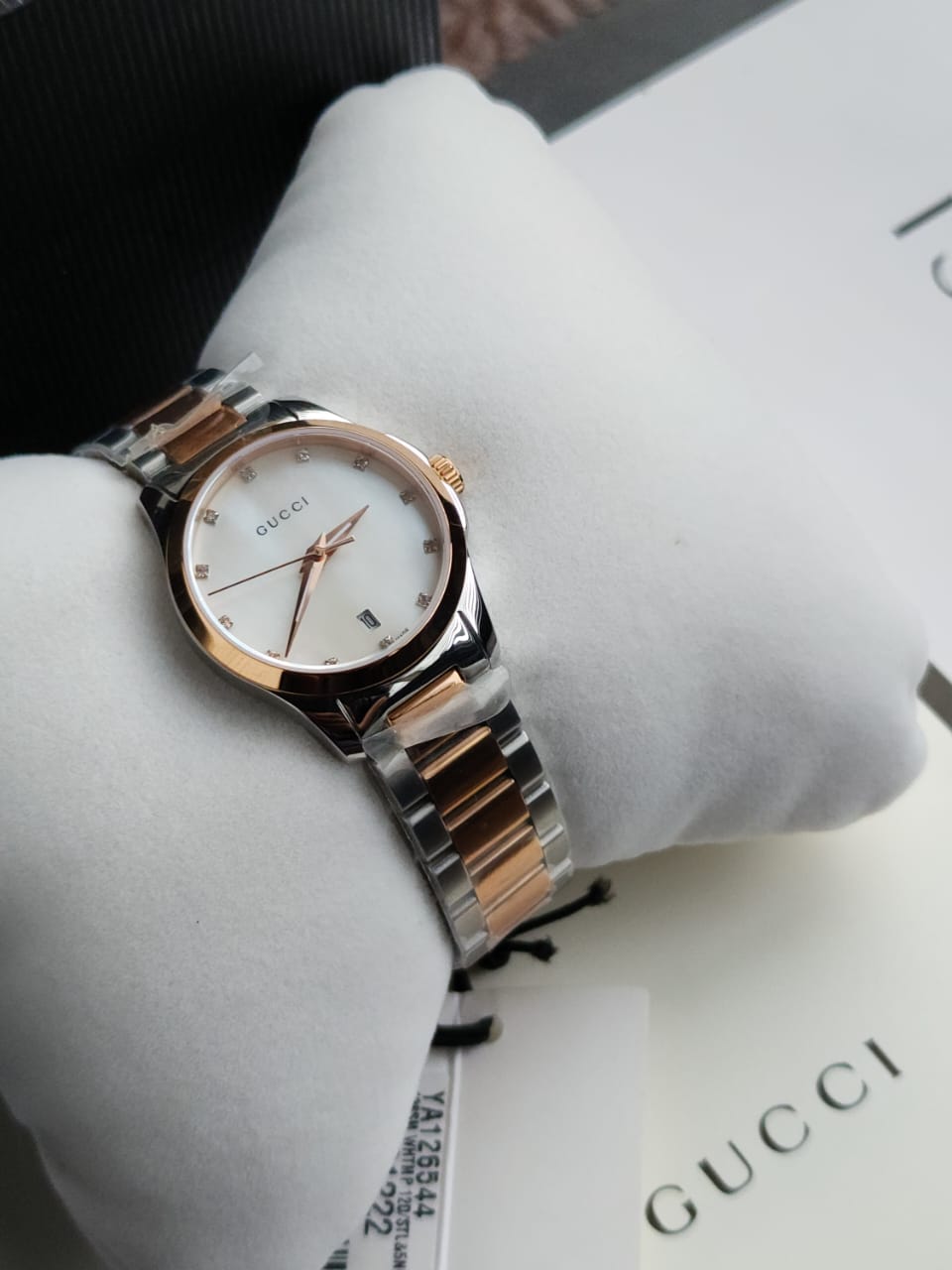 Gucci Women’s Swiss Made Quartz Stainless Steel Mother of pearl Dial 27mm Watch YA126544