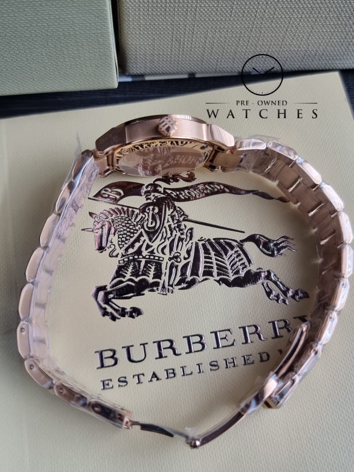 BURBERRY Rose Dial Diamond-set Bezel Rose Gold-tone Ladies Watch BU9225