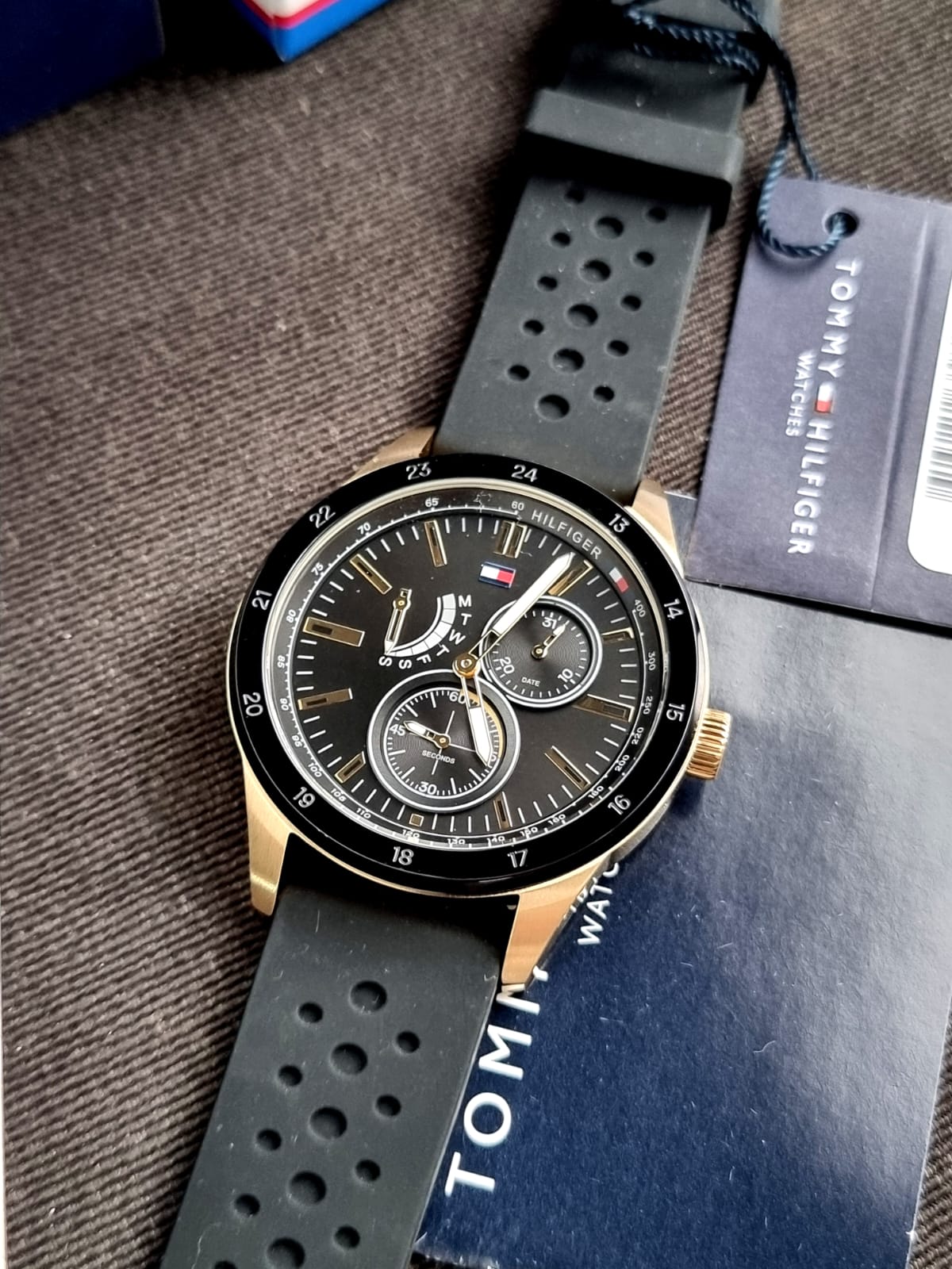Tommy Hilfiger Men’s Quartz Black Silicone Strap Black Dial 44mm Watch 1791636