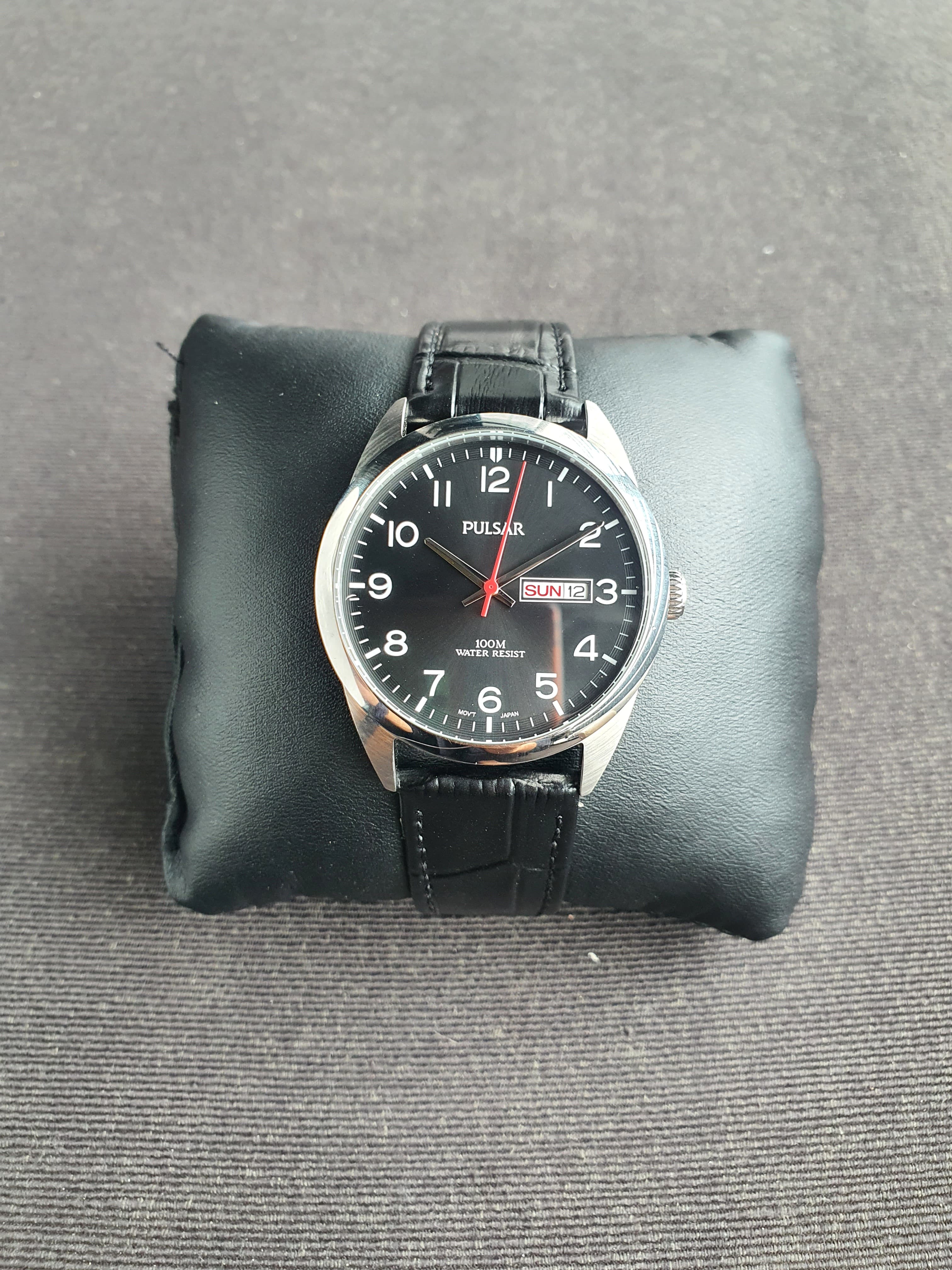 Pulsar Sub Brand Of Seiko Gents Watch 38mm Dial Quartz Watch