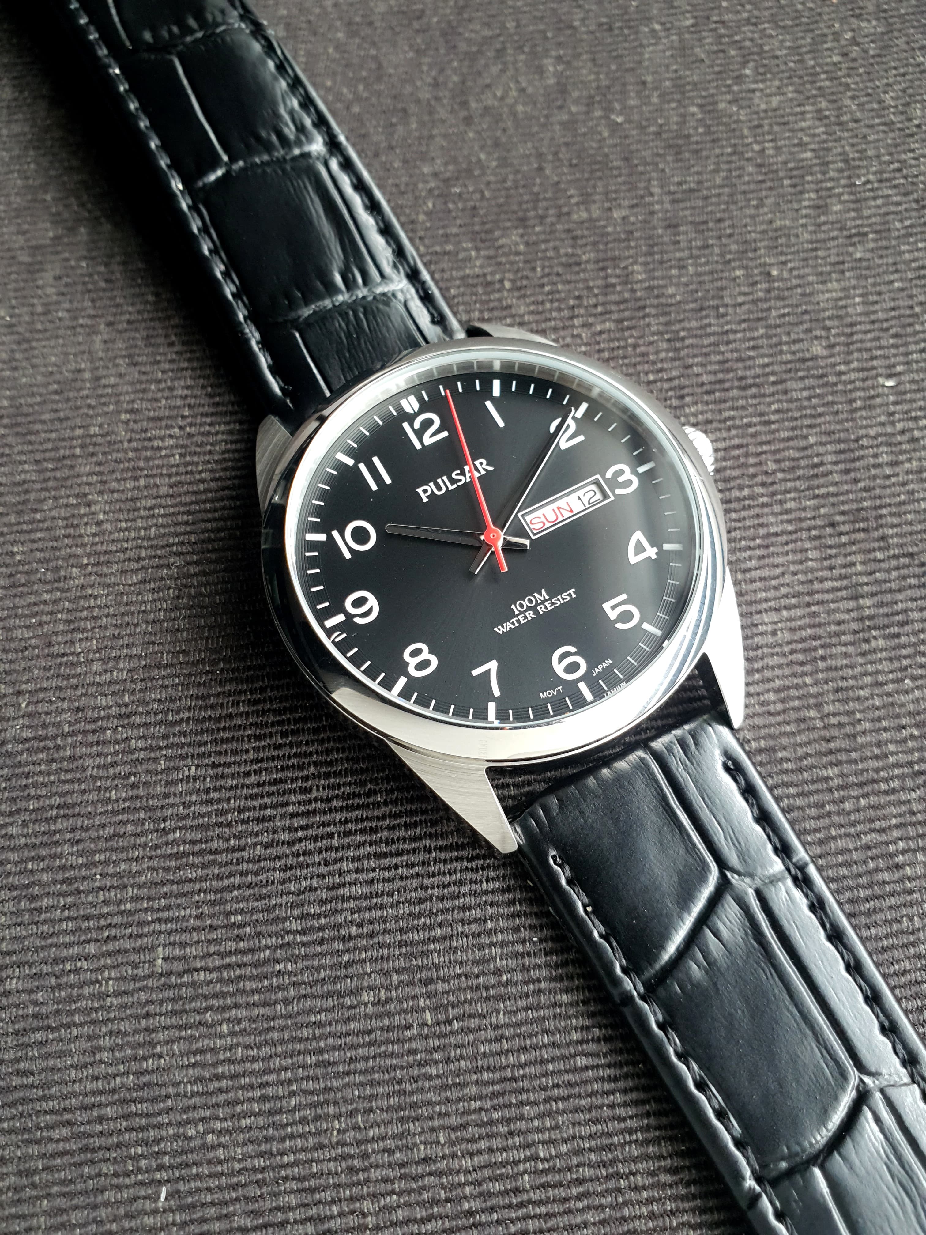 Pulsar Sub Brand Of Seiko Gents Watch 38mm Dial Quartz Watch