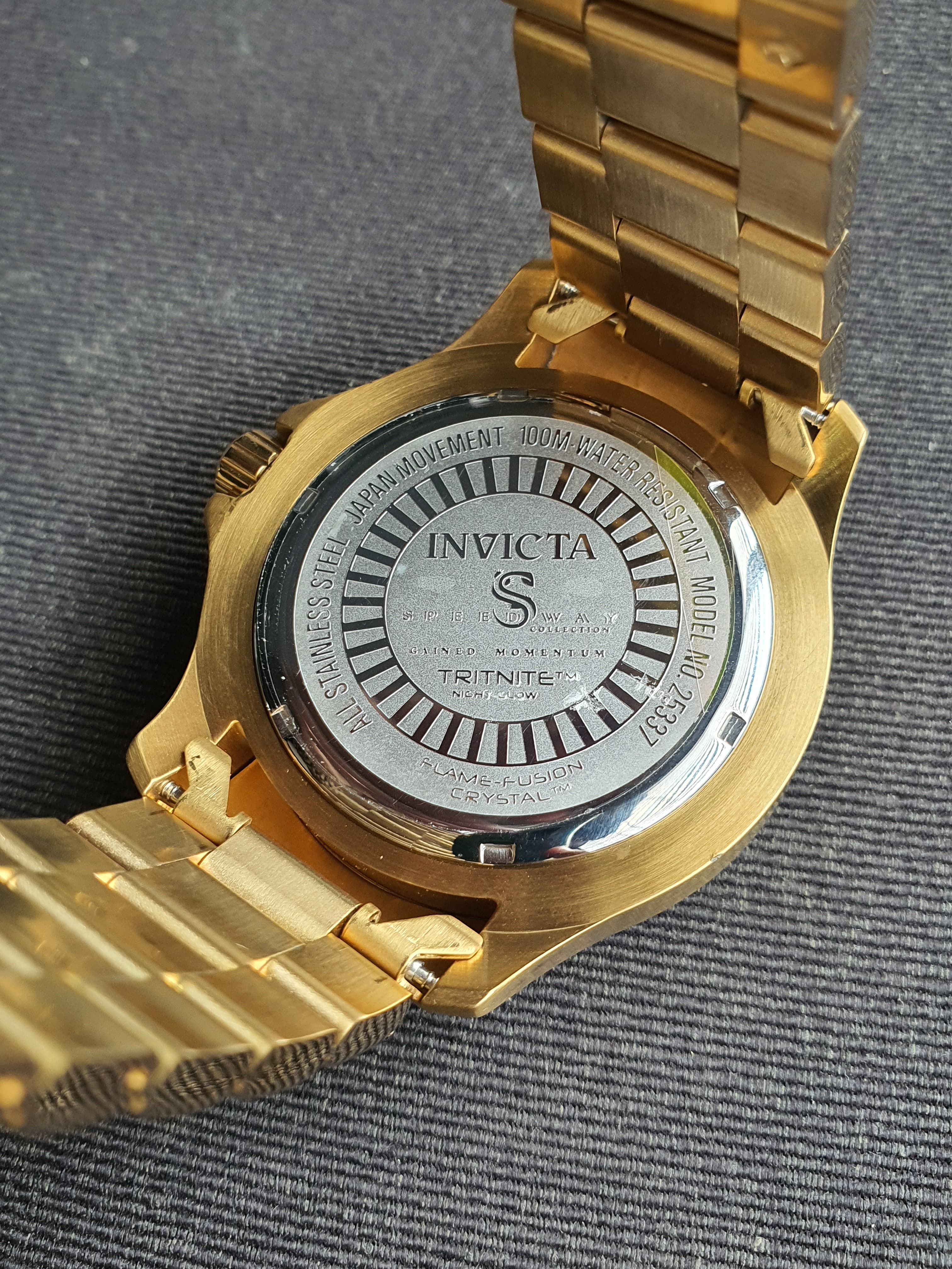 Invicta Speedway Men Model 25337 - Men's Watch Quartz