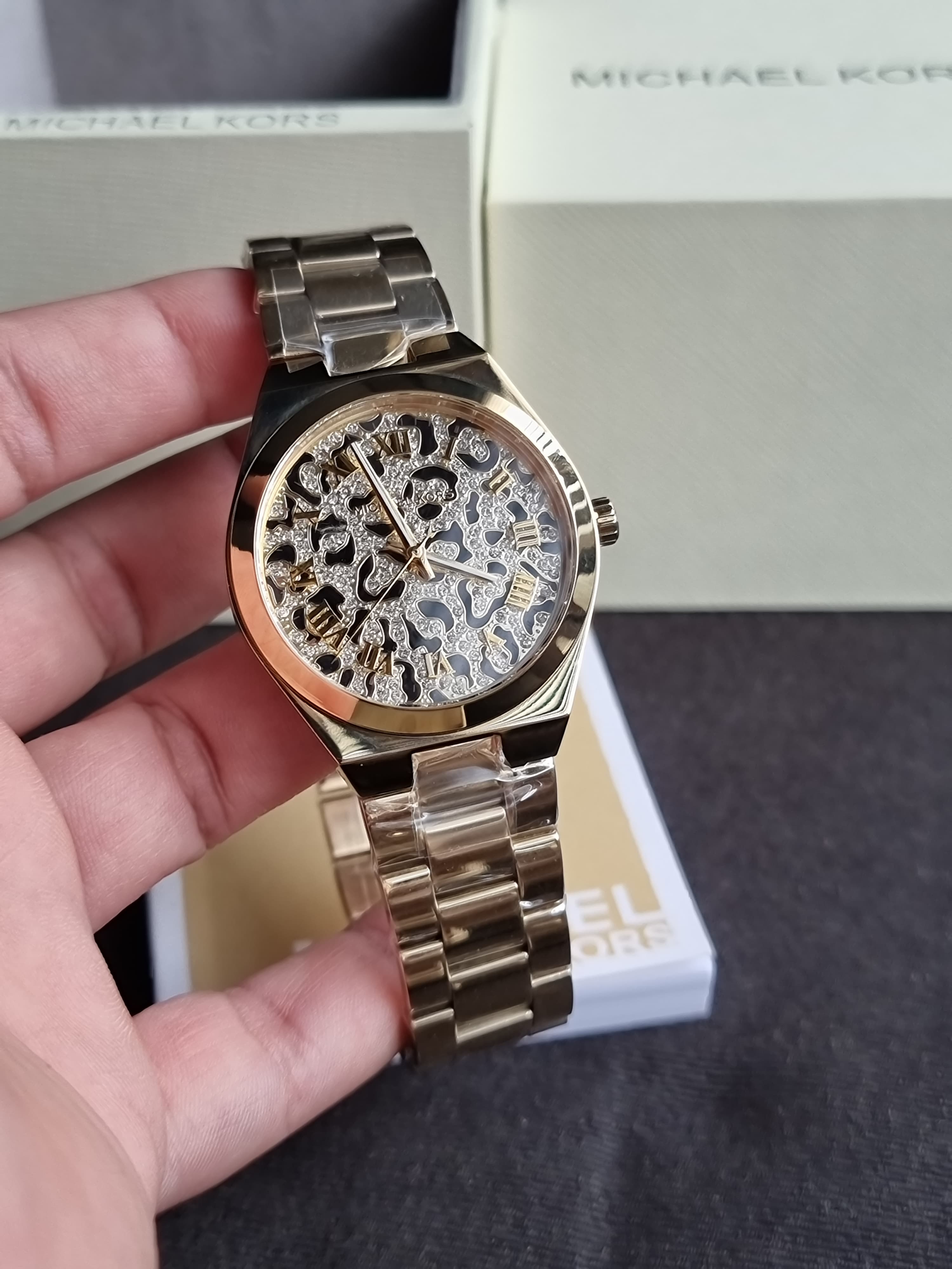 Michael Kors Lennox Gold Tone Analogue Watch MK7500