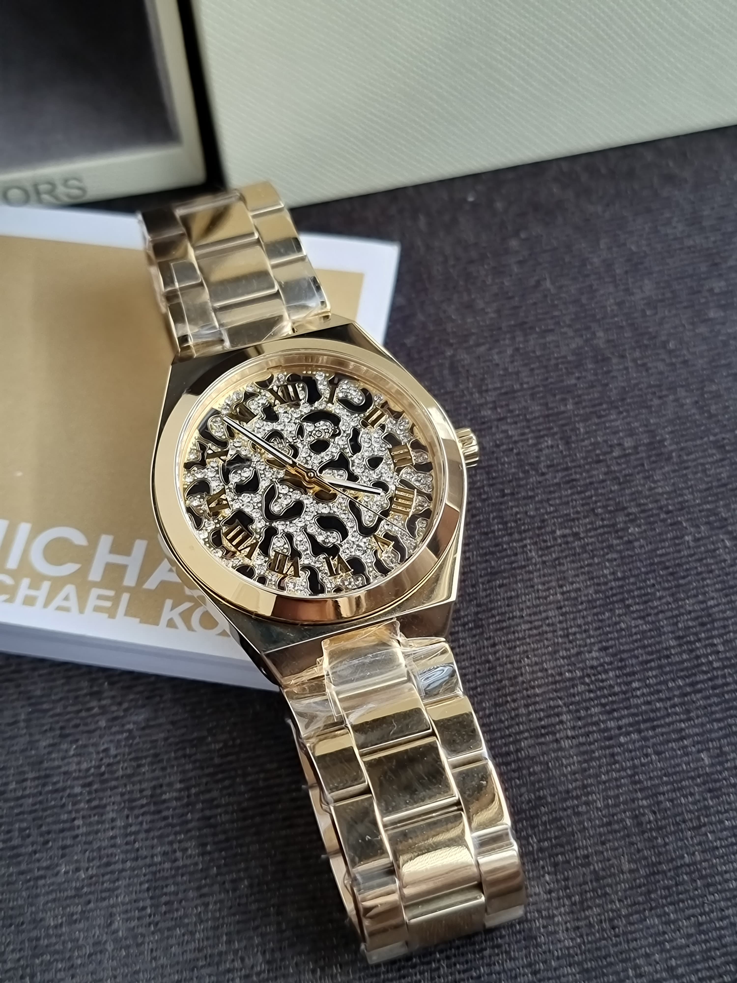 Michael Kors Lennox Gold Tone Analogue Watch MK7500