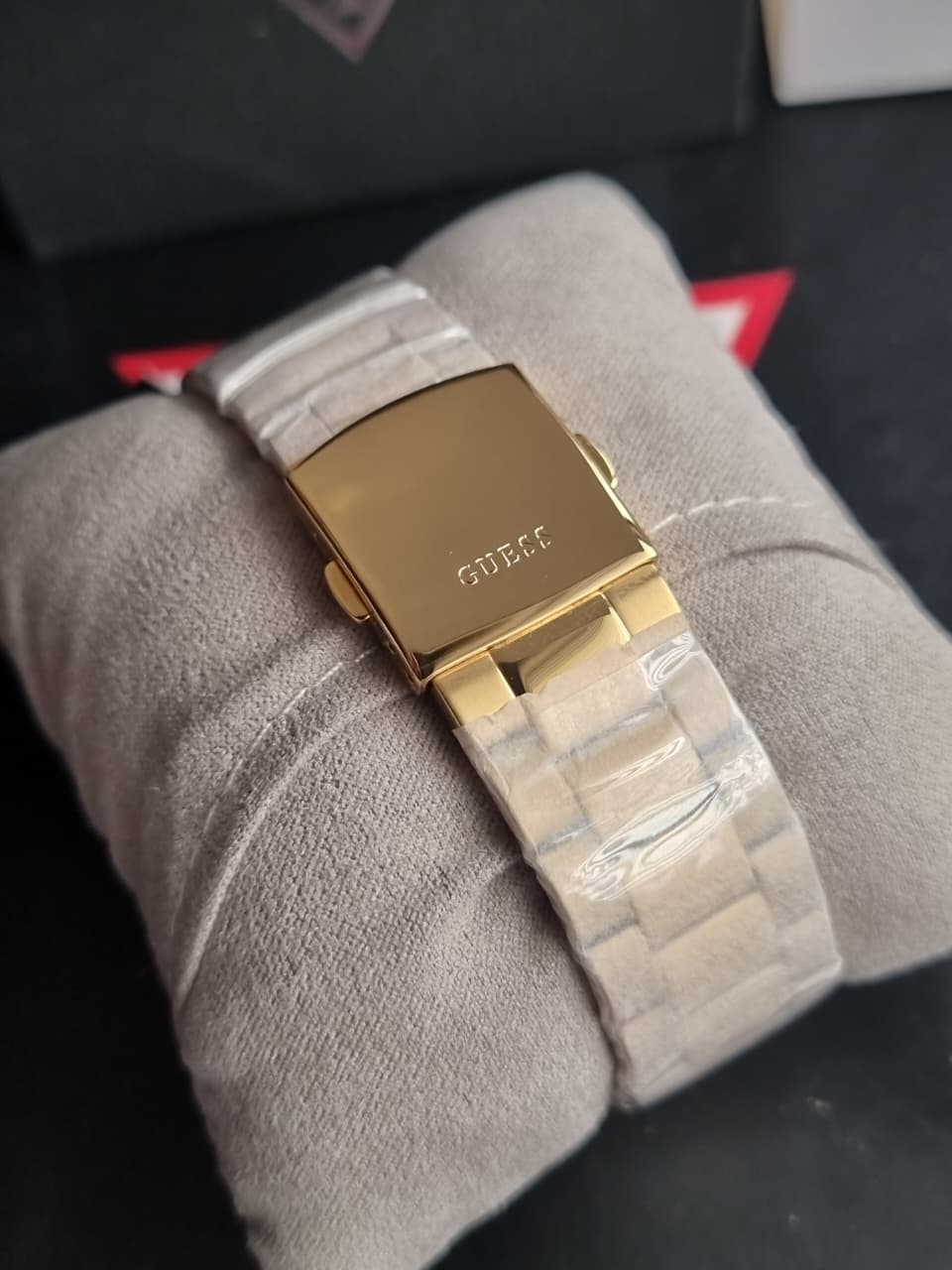 Guess Men’s Quartz Gold Stainless Steel Gold Dial 42mm Watch GW0542G2