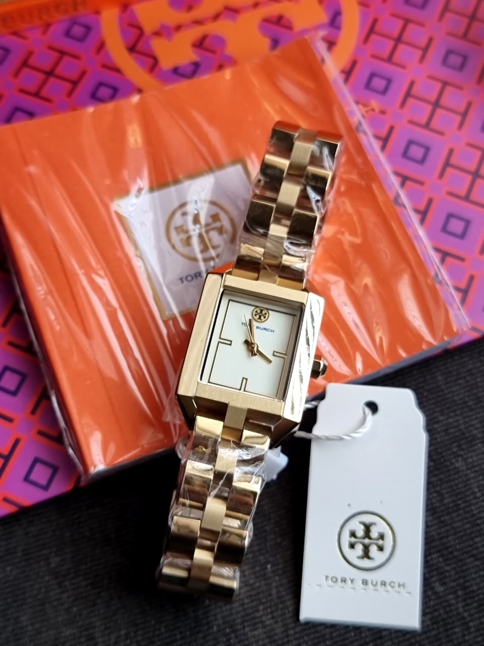 Tory Burch Watch TORY BURCH Stainless Steel Square Ladies Watch Watch Gold TBW1100, gold
