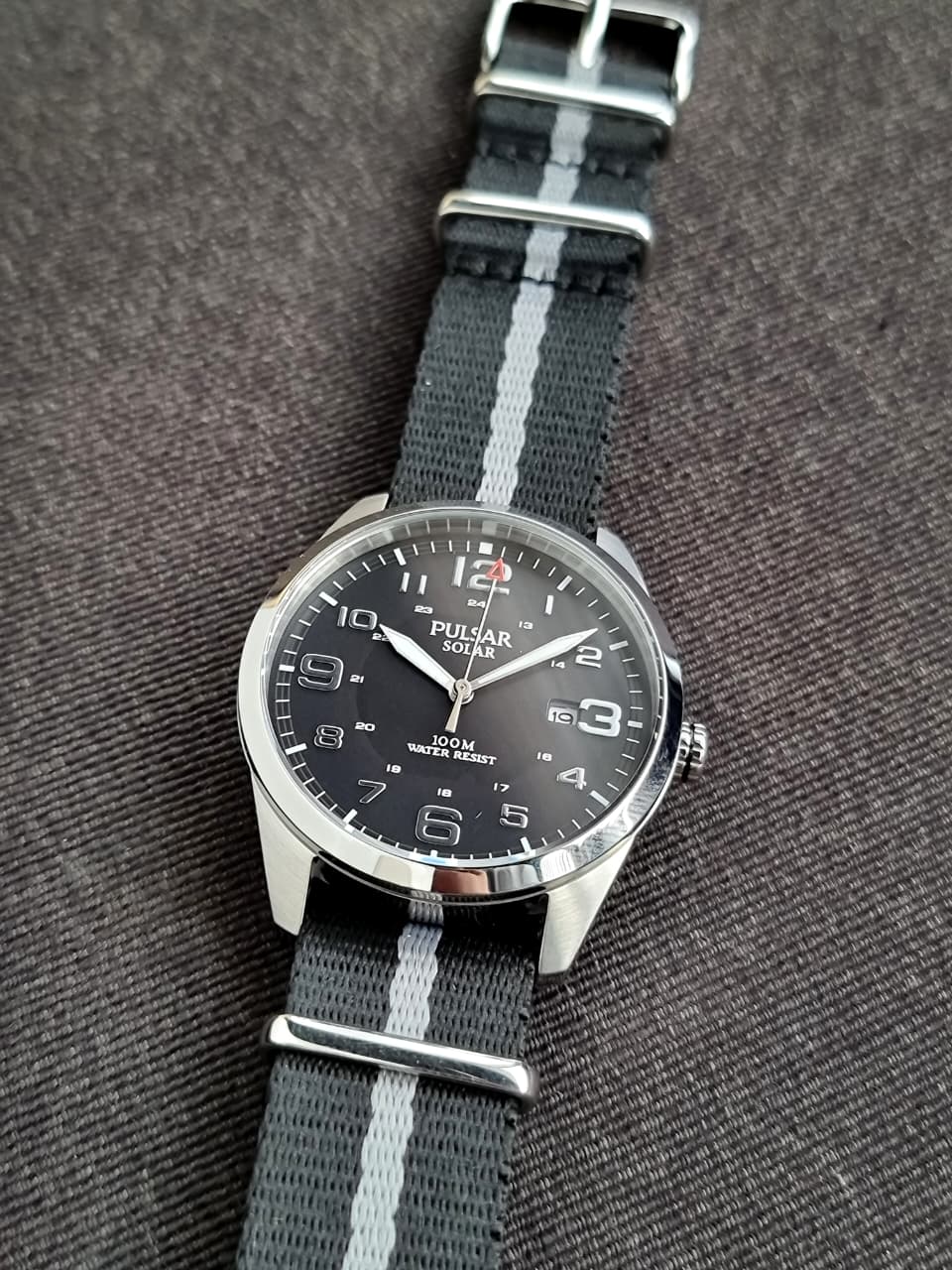 Pulsar Gents Solar Powered 40mm 10ATM Watch PX3193X1