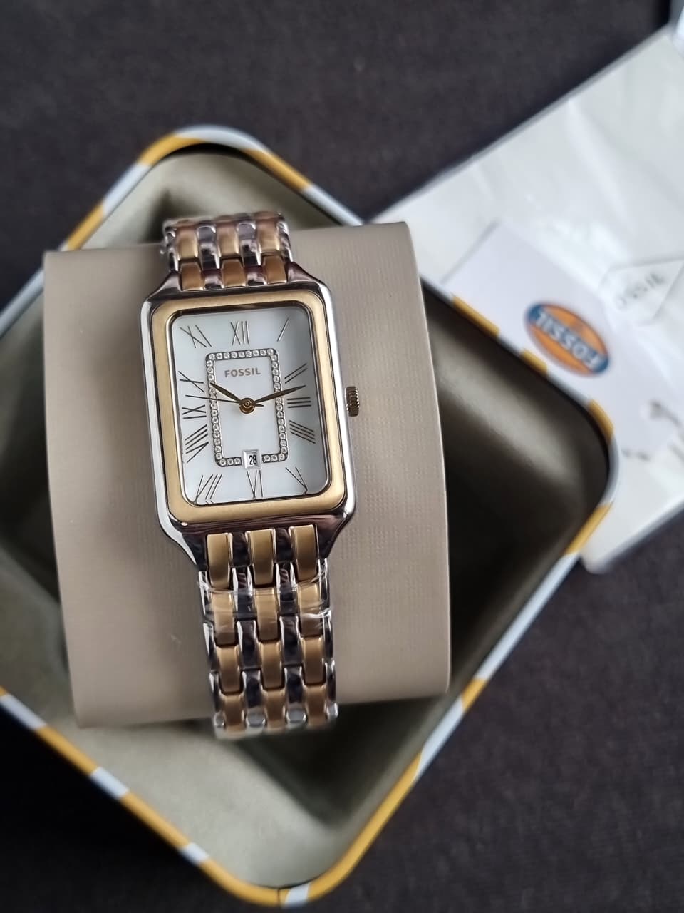 Fossil Analog White Dial Women's Watch-ES5305 Stainless Steel, Multicolor Strap