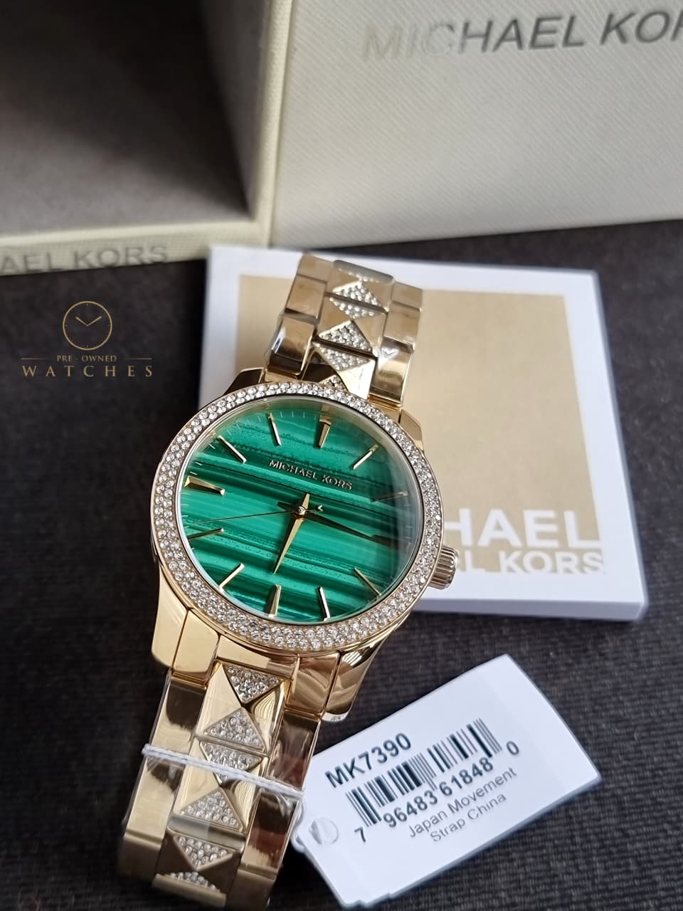 Michael Kors Runway Women's Watch, Stainless Steel Watch for Women with Steel, Ceramic MK7390