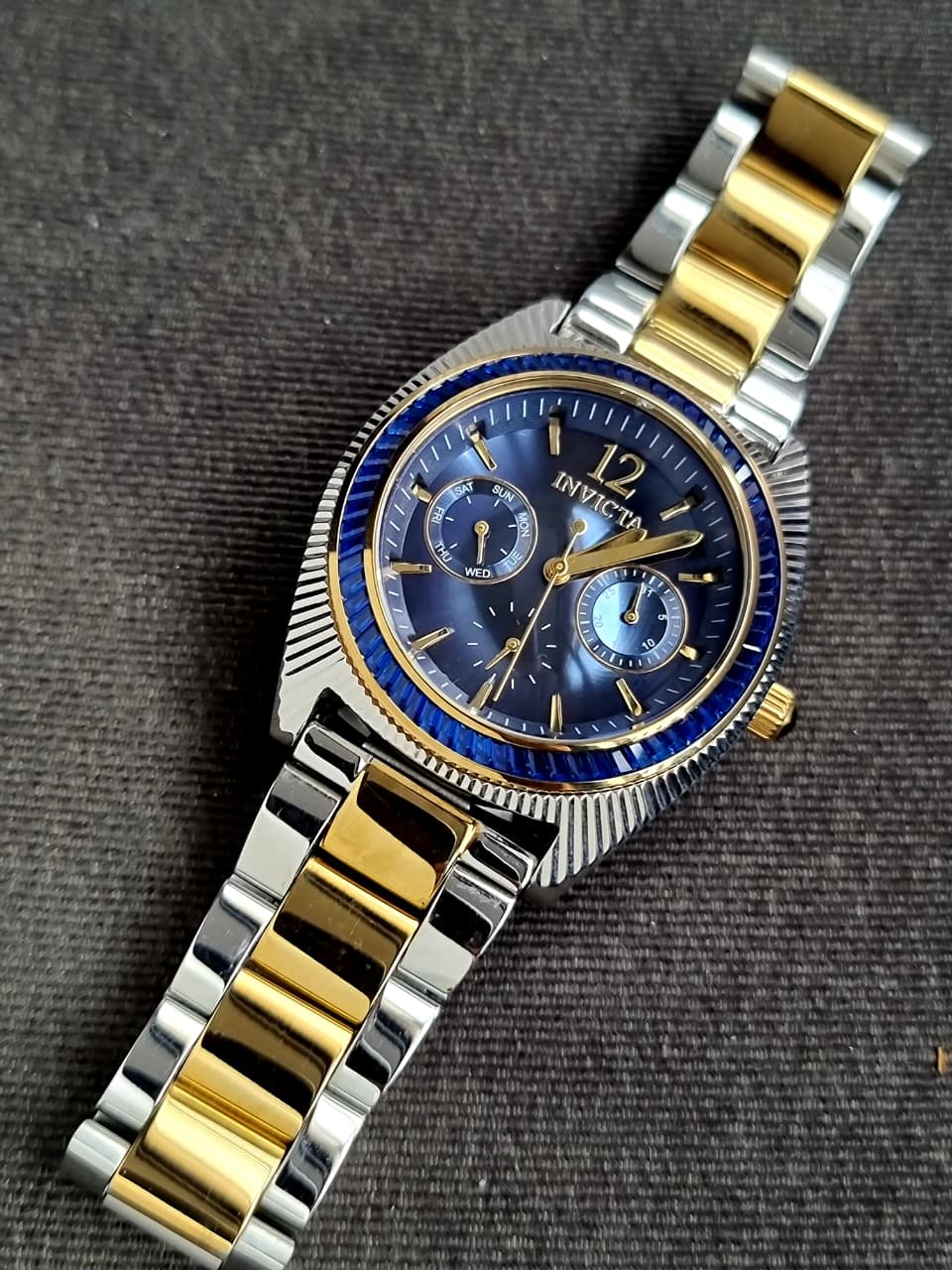 Invicta Wildflower Lady Model 25682 - Ladies Watch Quartz