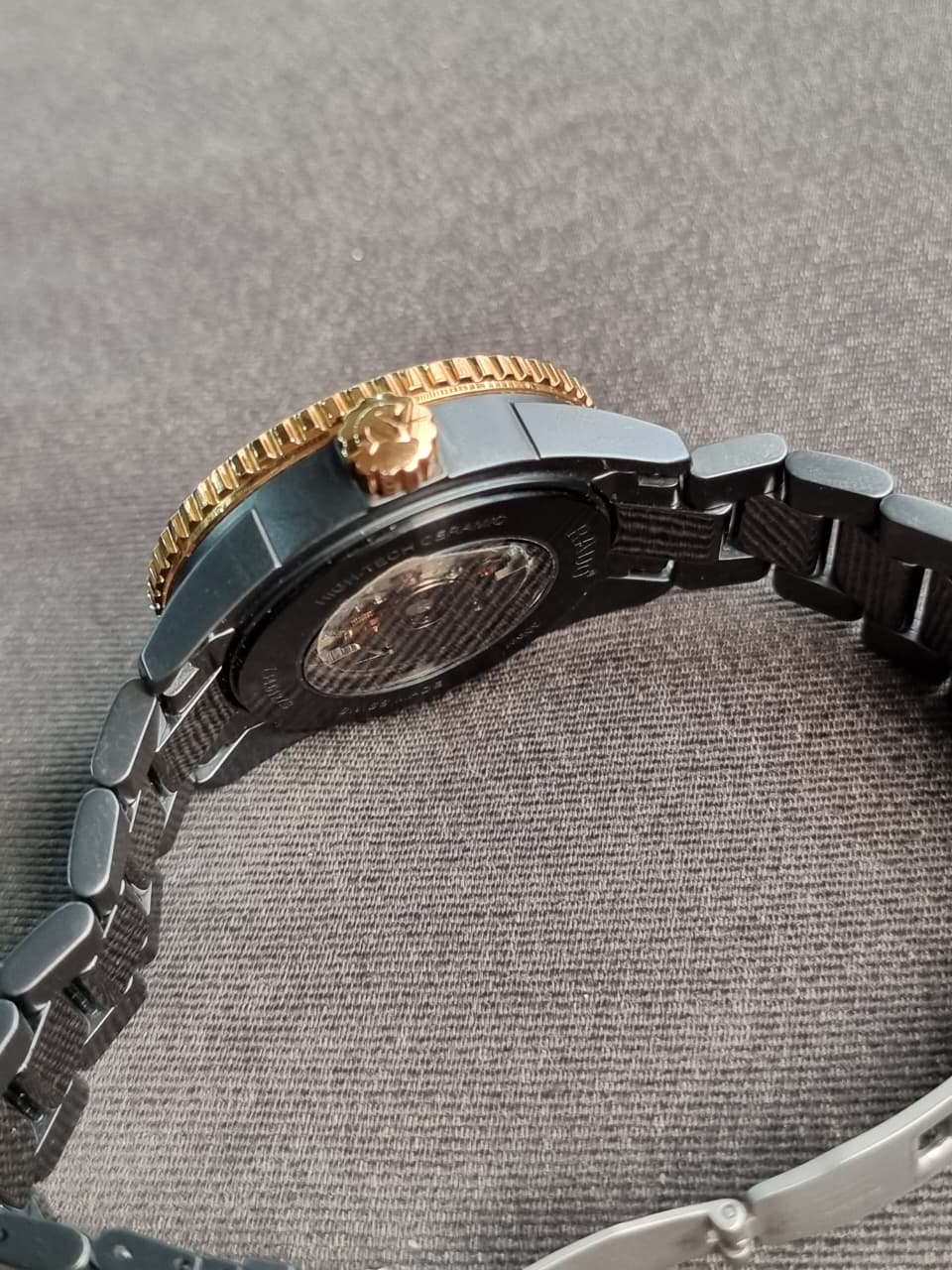 Rado CAPTAIN COOK HIGH-TECH CERAMIC R32127162 43.0 mm, Automatic