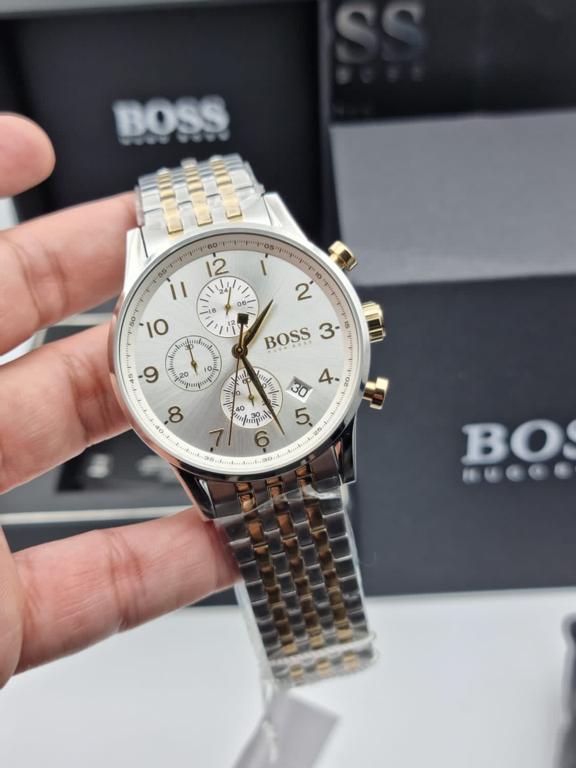 Hugo Boss Men’s Chronograph Quartz Stainless Steel White Dial 44mm Watch 1513499