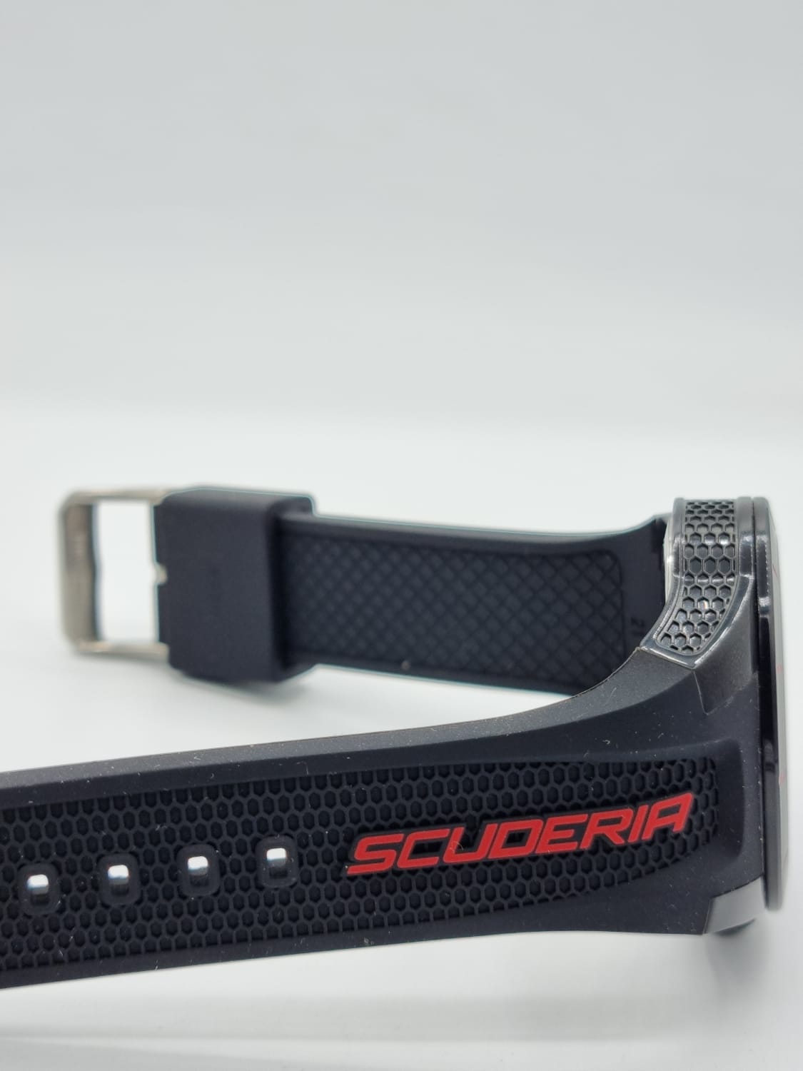 Ferrari Men's REDREV Analog Display Japanese Quartz Black Watch 0830248