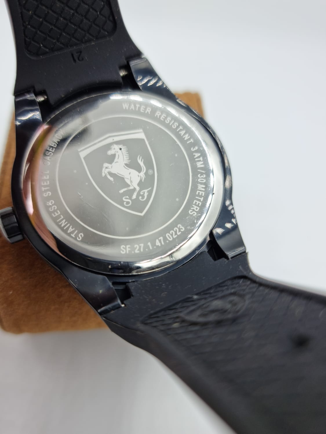 Ferrari Men's REDREV Analog Display Japanese Quartz Black Watch 0830248