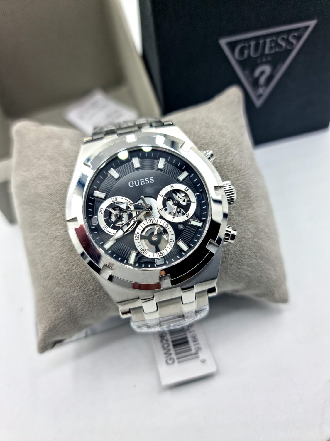 Guess Mens Watch – GW0260G1
