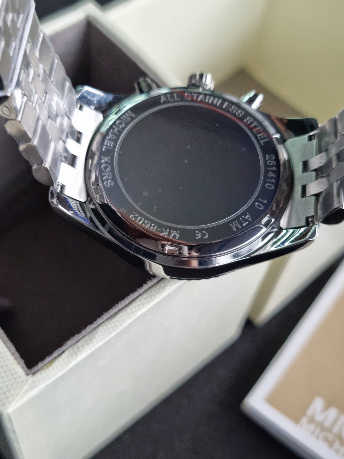 Michael Kors Men's Lexington Stainless Steel Analog-Quartz Watch with Stainless-Steel Strap, Silver, 22 (Model: MK8602)