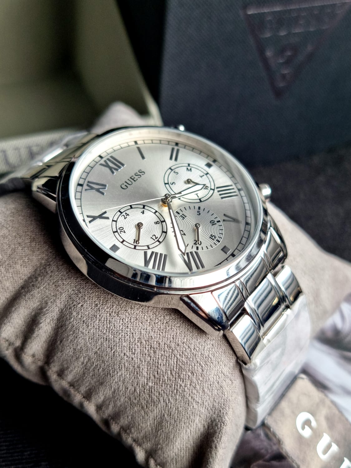 GUESS Analog Silver Dial Men's Watch-GW0066G1