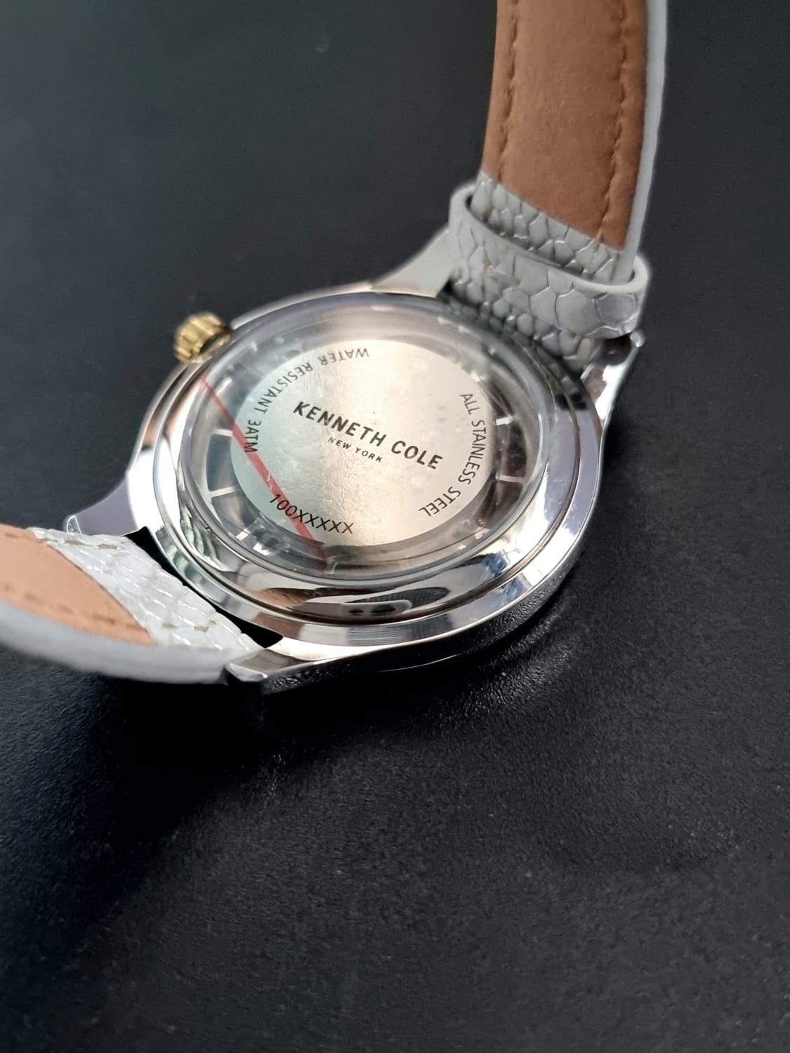Keneeth Cole Ladies Watch White strap 100xxxxx