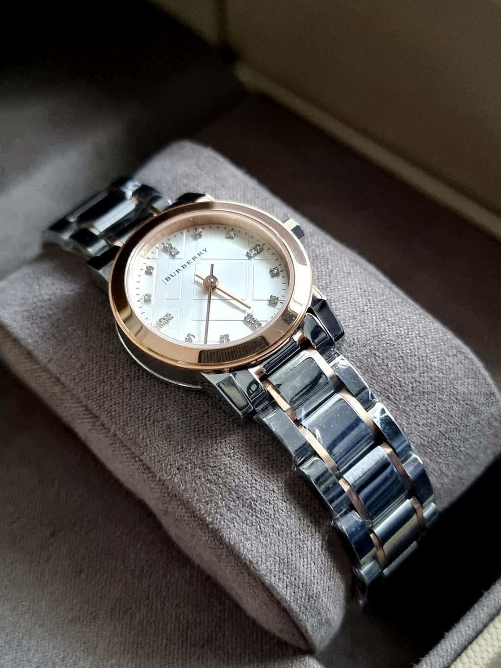 BURBERRY Heritage Grey Dial Two-tone Stainless Steel Ladies Watch BU9214