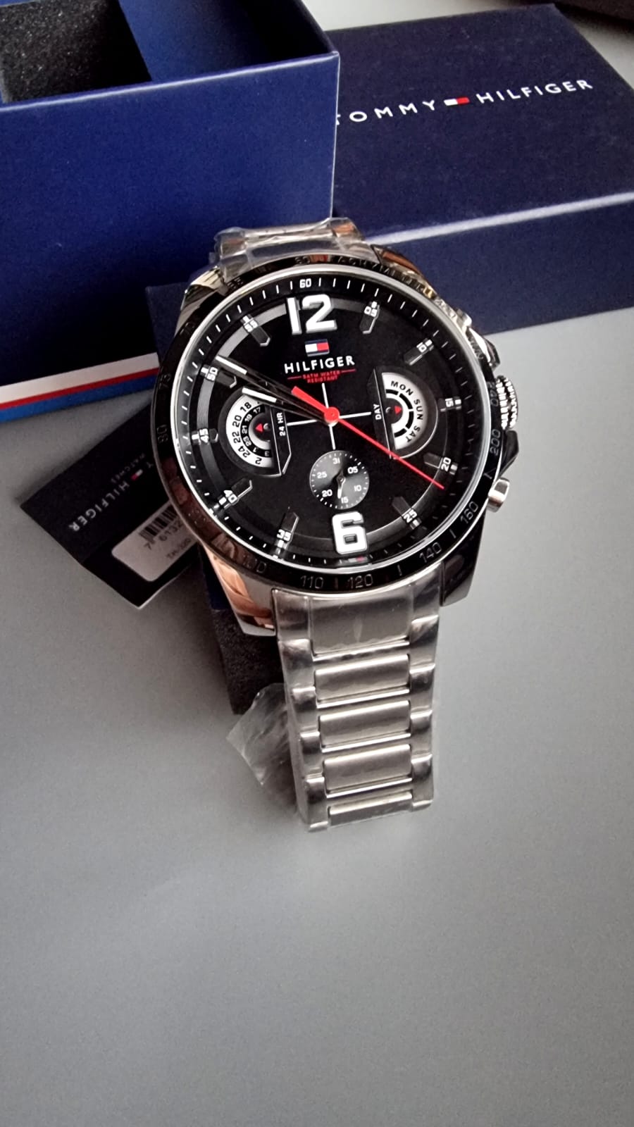 Tommy Hilfiger Men’s Quartz Stainless Steel Black Dial 46mm Watch 1791472