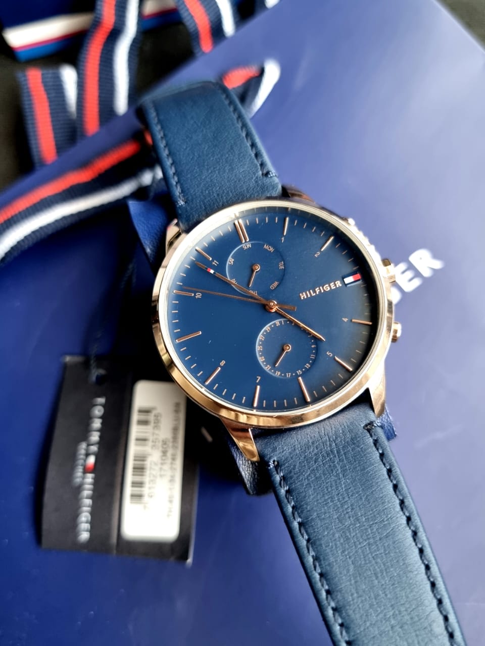 Tommy hilfiger men blue analogue watch Clearance