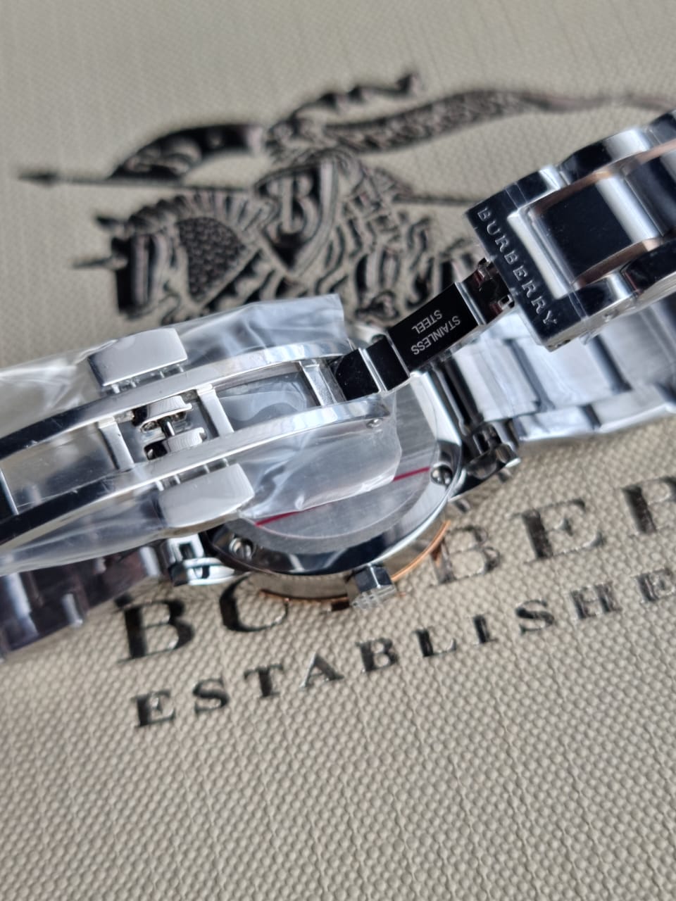 BURBERRY Heritage Grey Dial Two-tone Stainless Steel Ladies Watch BU9214