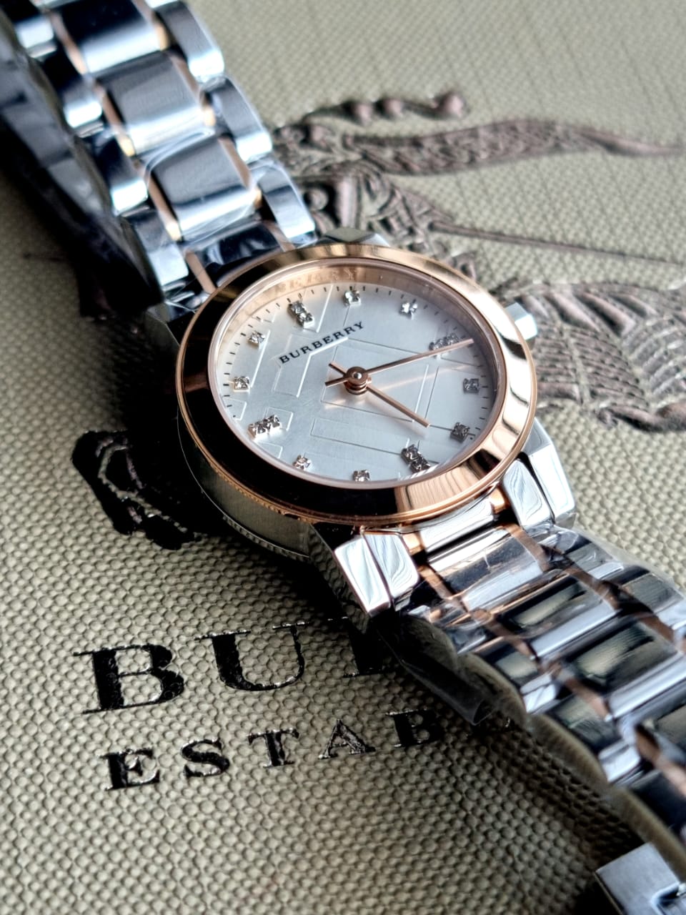 BURBERRY Heritage Grey Dial Two-tone Stainless Steel Ladies Watch BU9214