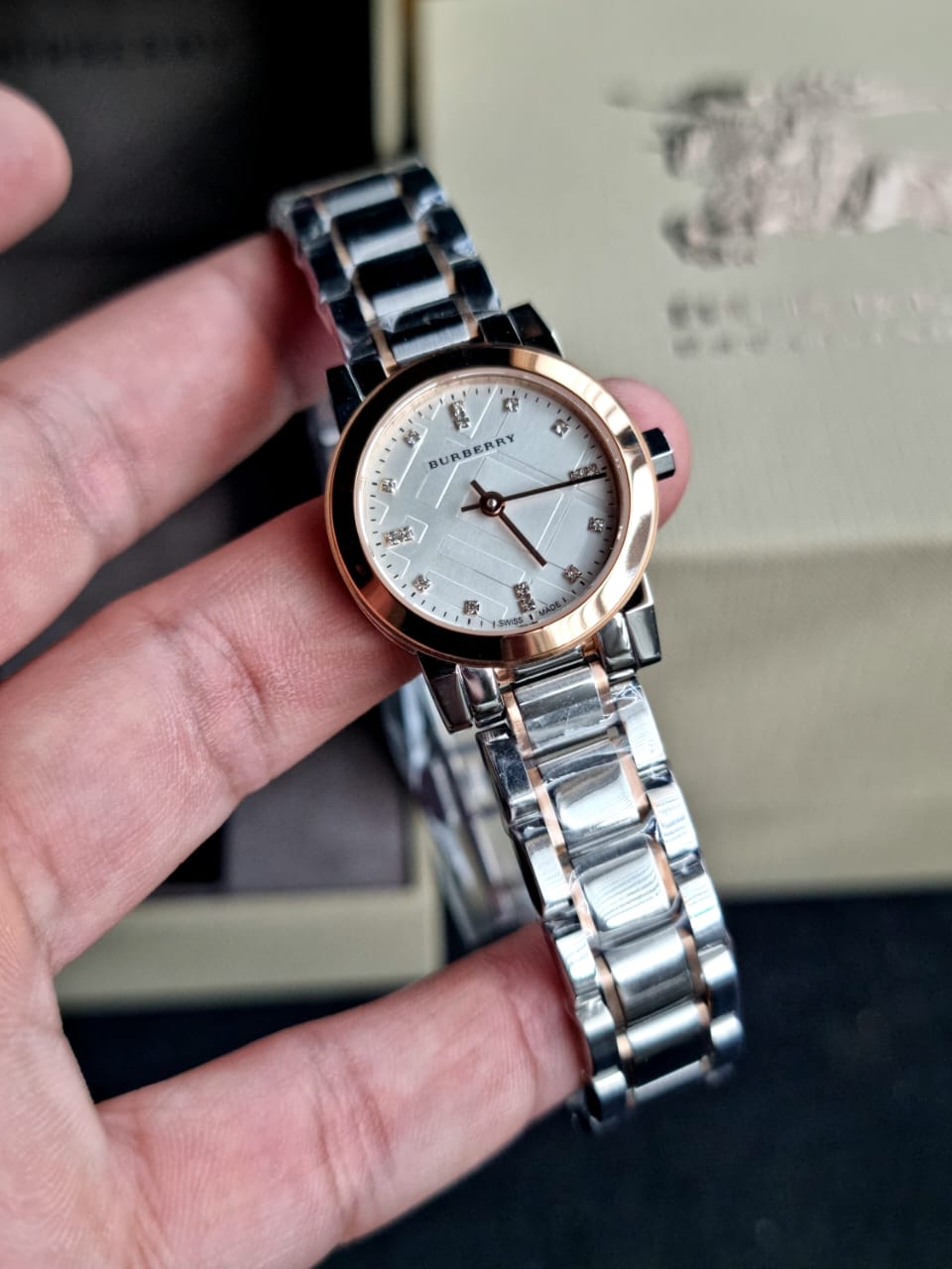 BURBERRY Heritage Grey Dial Two-tone Stainless Steel Ladies Watch BU9214