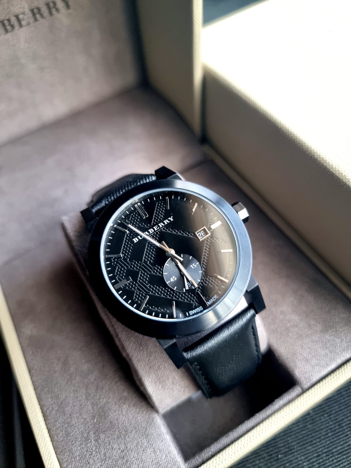 Burberry watch swiss made black leather bu9906 Clearance
