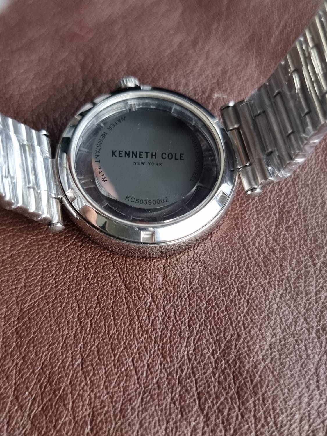 kenneth cole ladies watch 34mm dial size silver chain