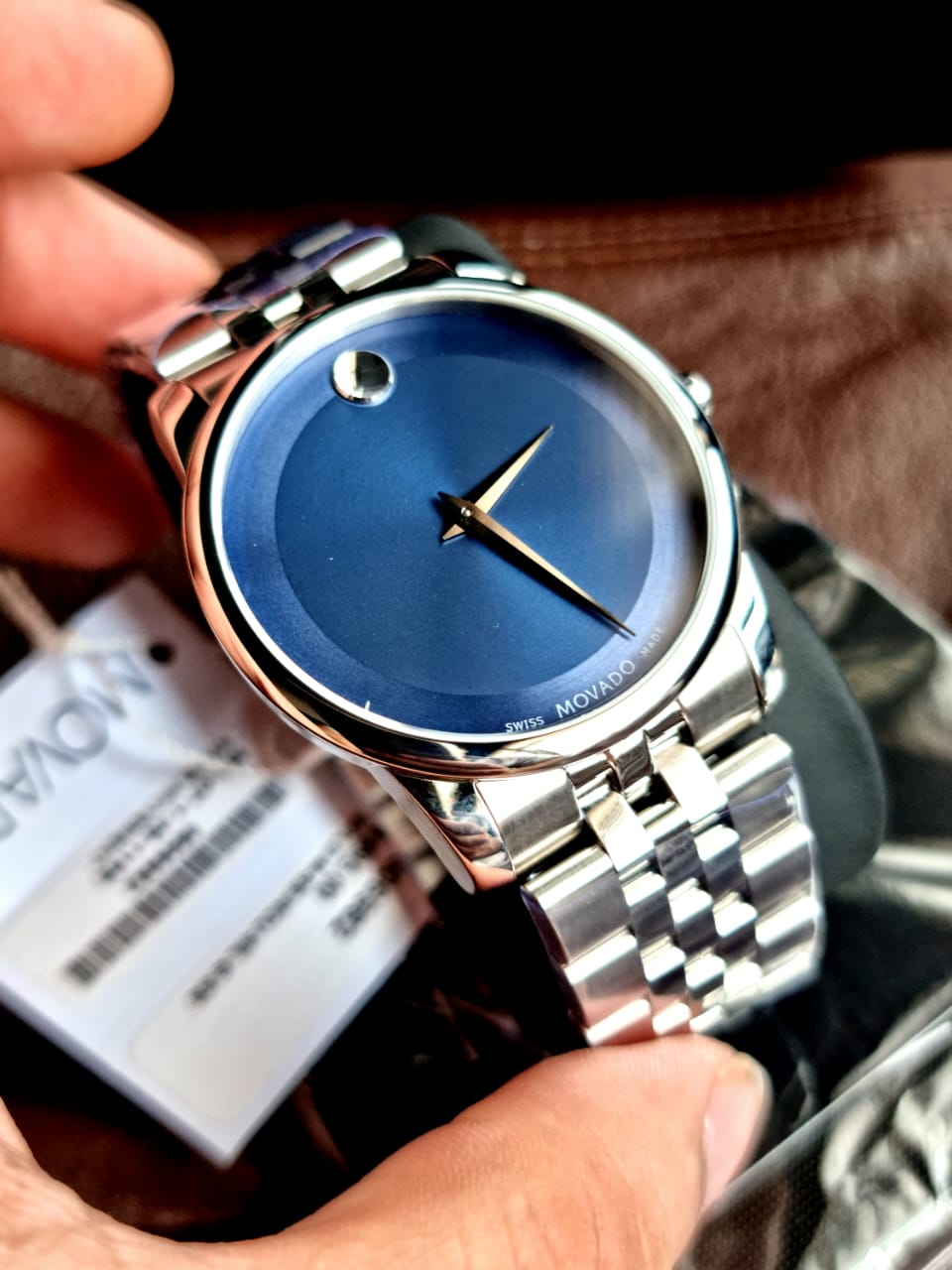 Movado Analog Blue Dial Men's Watch 606982