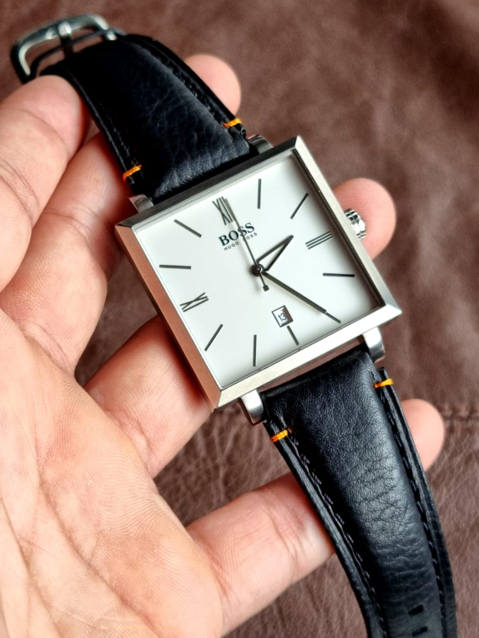 HUGO BOSS SQUARE DIAL GENTS WATCH