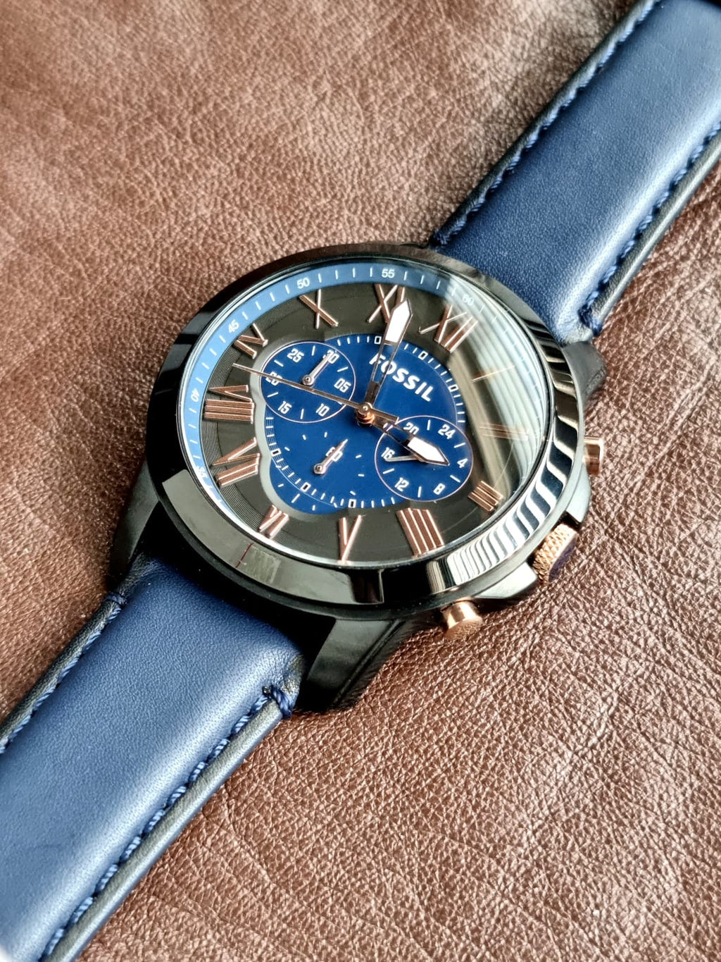 FOSSIL Grant Chronograph Black and Blue Dial Men's Watch FS5061
