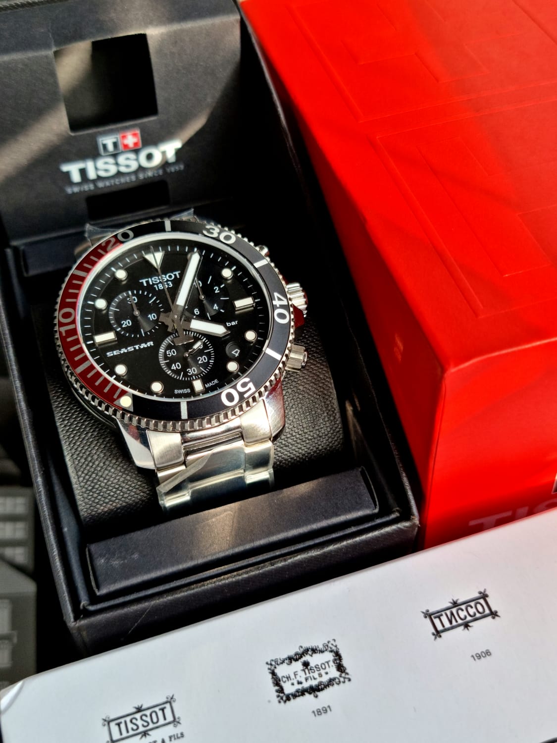 TISSOT SEASTAR 1000 CHRONOGRAPH T120.417.11.051.01