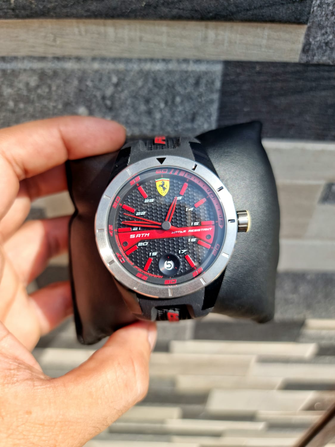 Scuderia Ferrari Analog Black Dial Men's Watch-830253