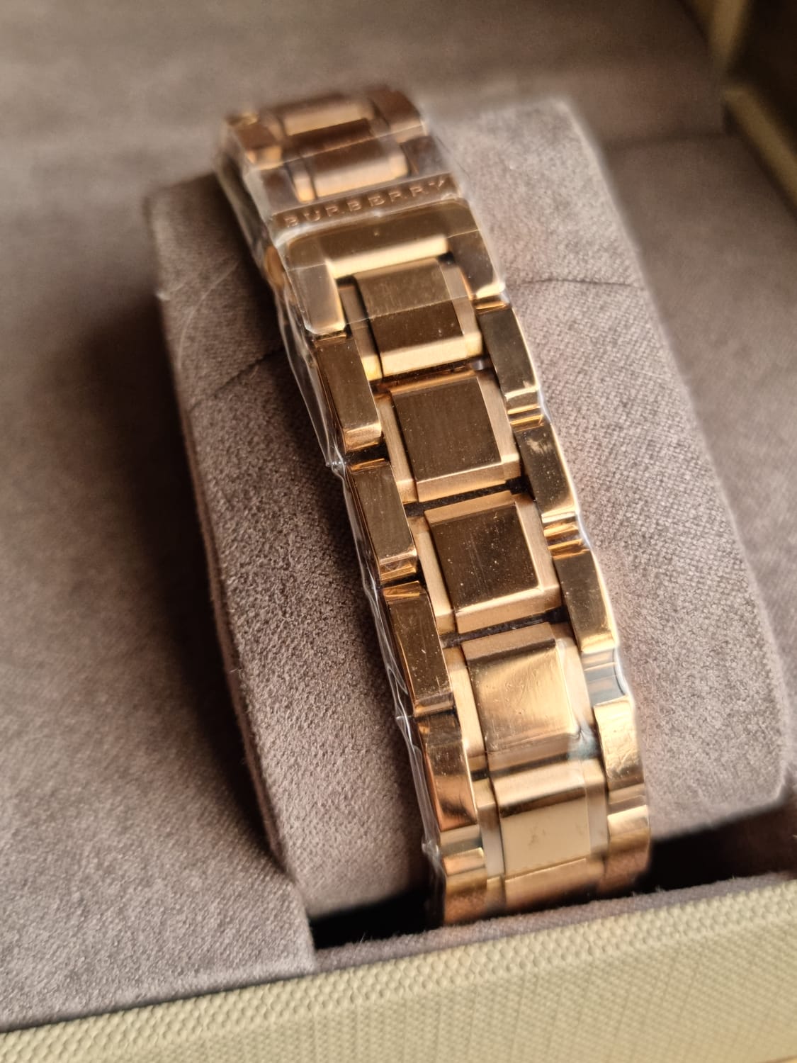 BURBERRY The City Rose Dial Rose Gold-tone Ladies Watch BU9135