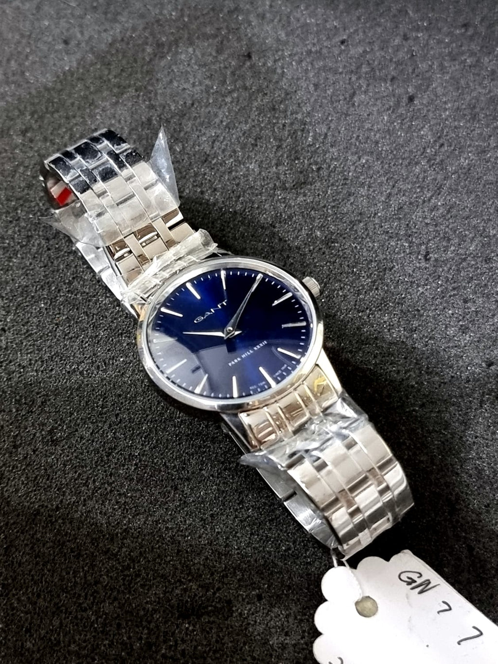 Gant Ladies Watch Blue Dial 32mm Silver Chain