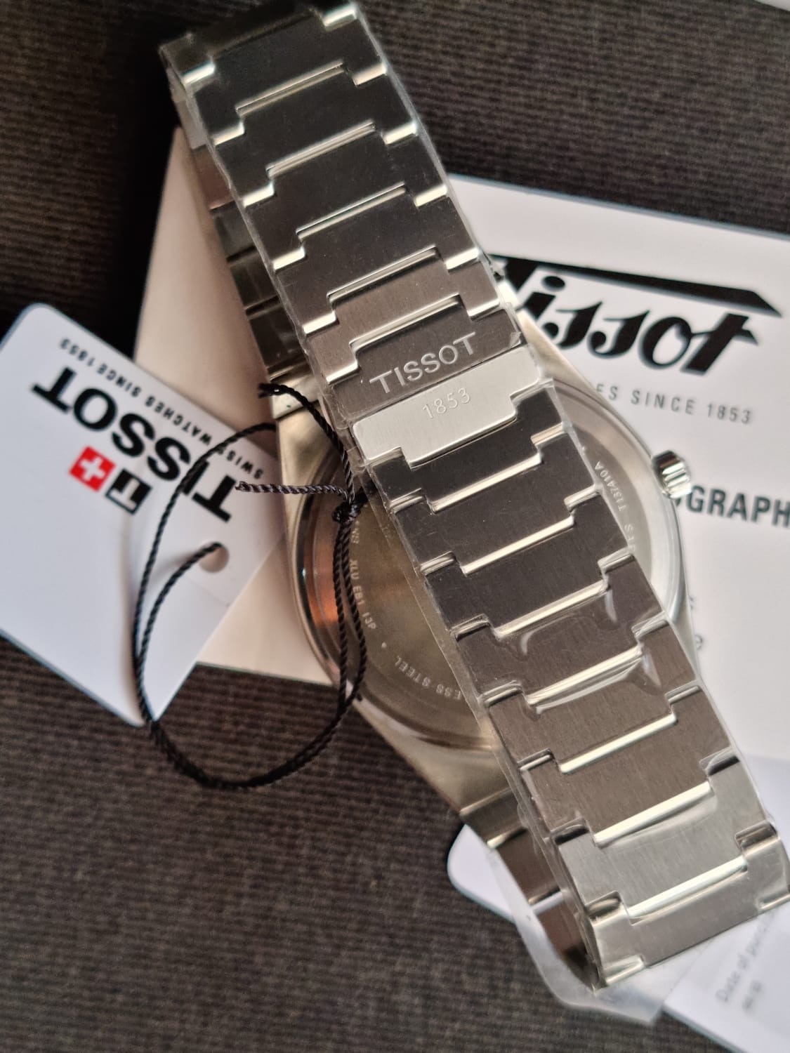Tissot PRX 40 T137.410.11.091.01