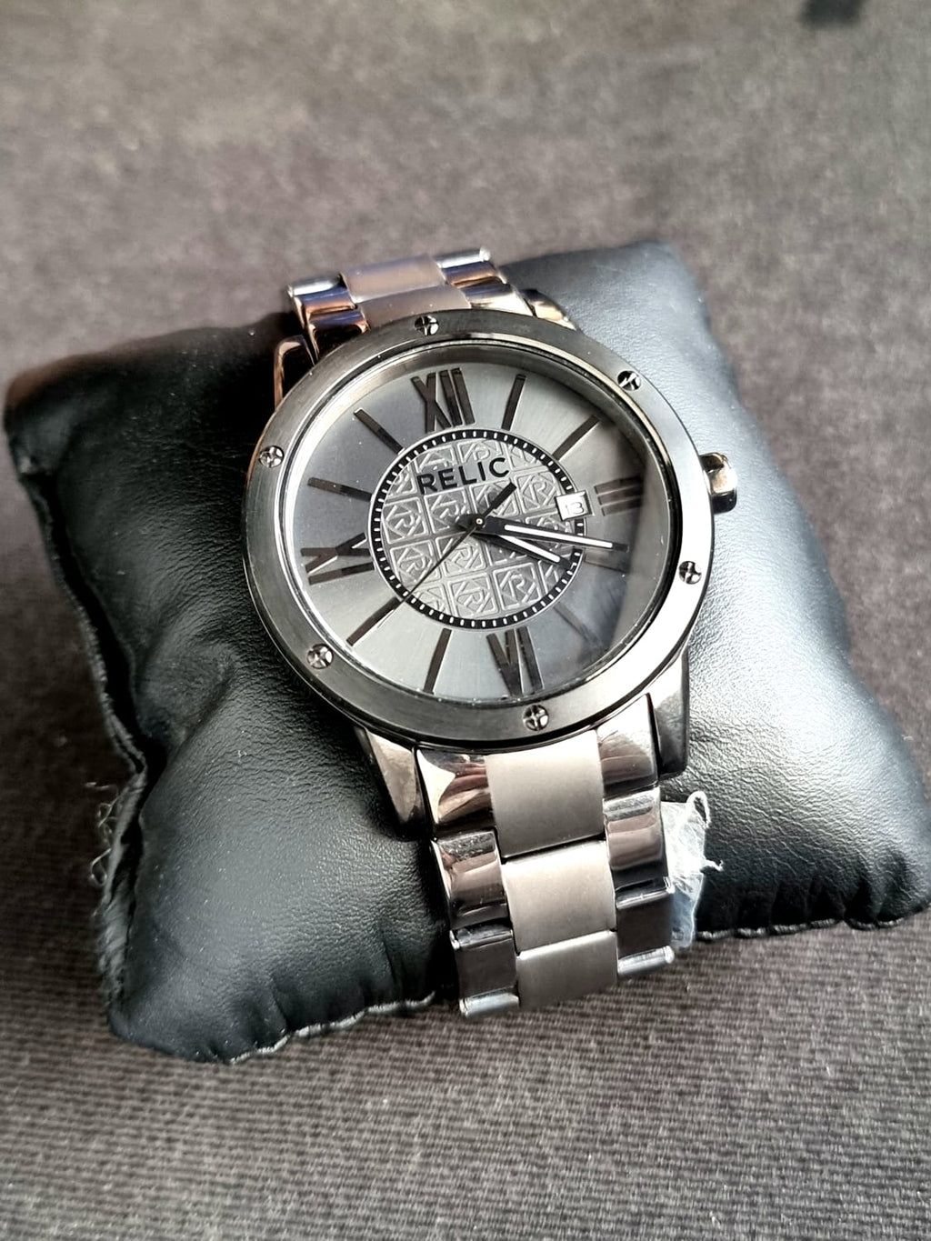 Relic Sub Brand Of Fossil Gents Watch 44mm Watch
