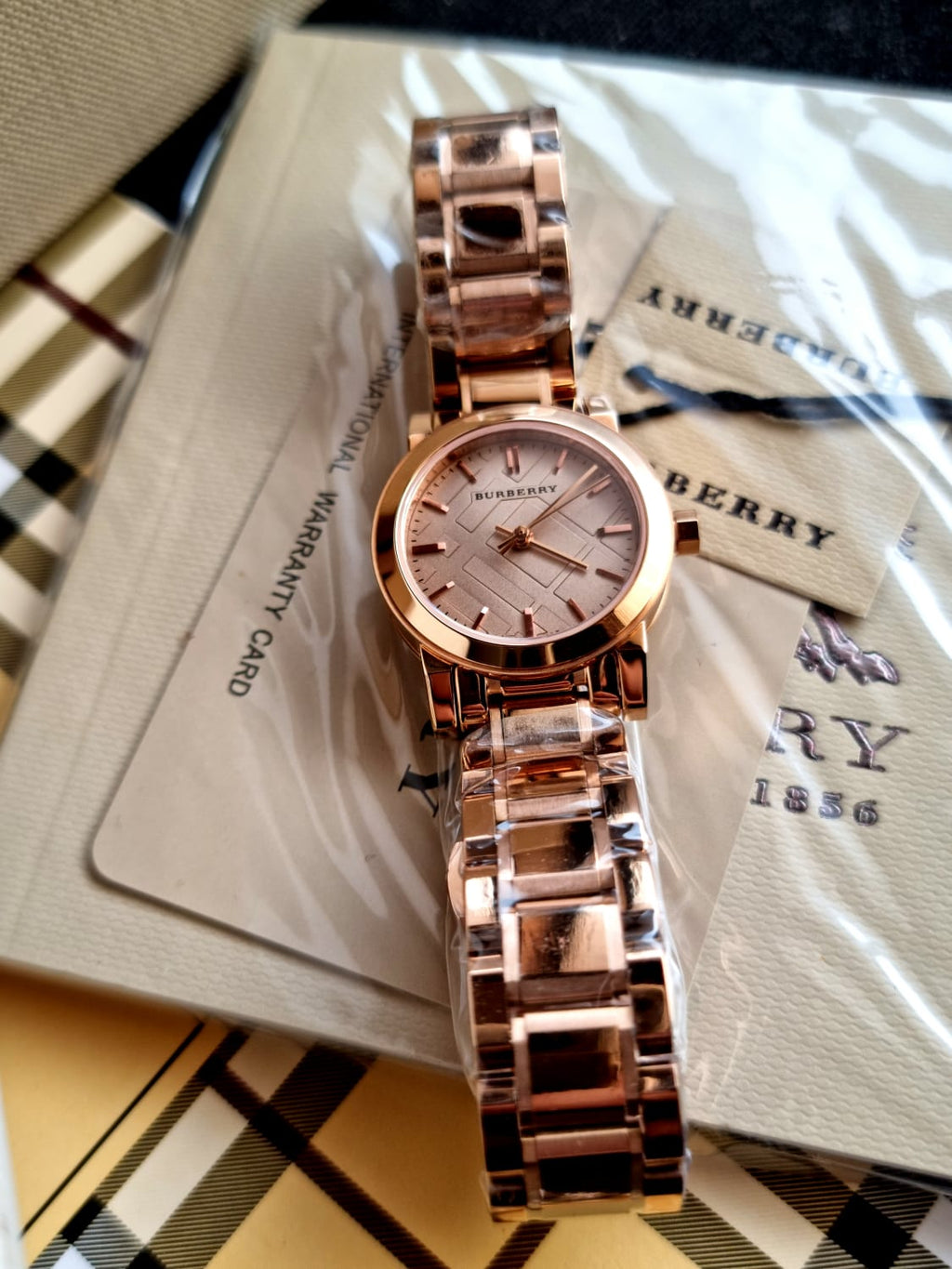 BURBERRY The City Petite Beige Dial Rose Gold-tone Ladies Watch BU9228
