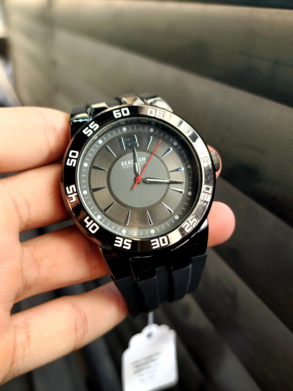 Kenneth Cole Reaction Gents Watch 45mm Dial Size
