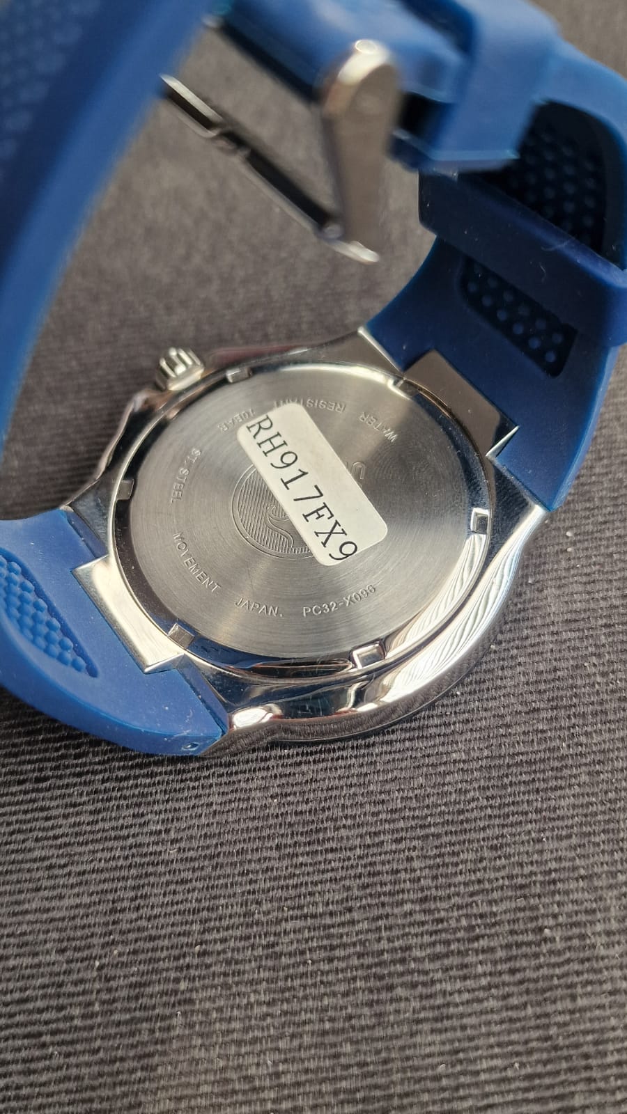Lorus Sub Brand Of Seiko Gents Watch Blue bezel Blue strap