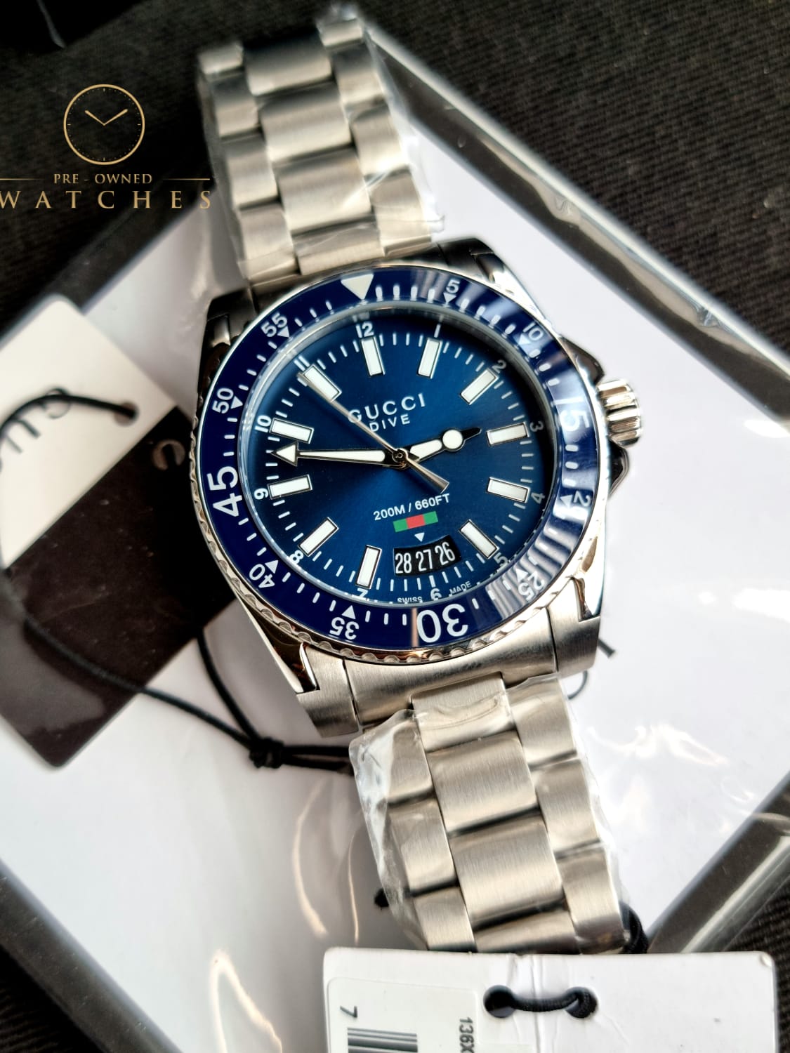 Gucci mens watch blue face best sale