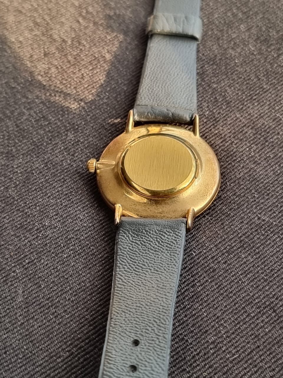 Andri Zach Ladies Watch 32mm Dial Size