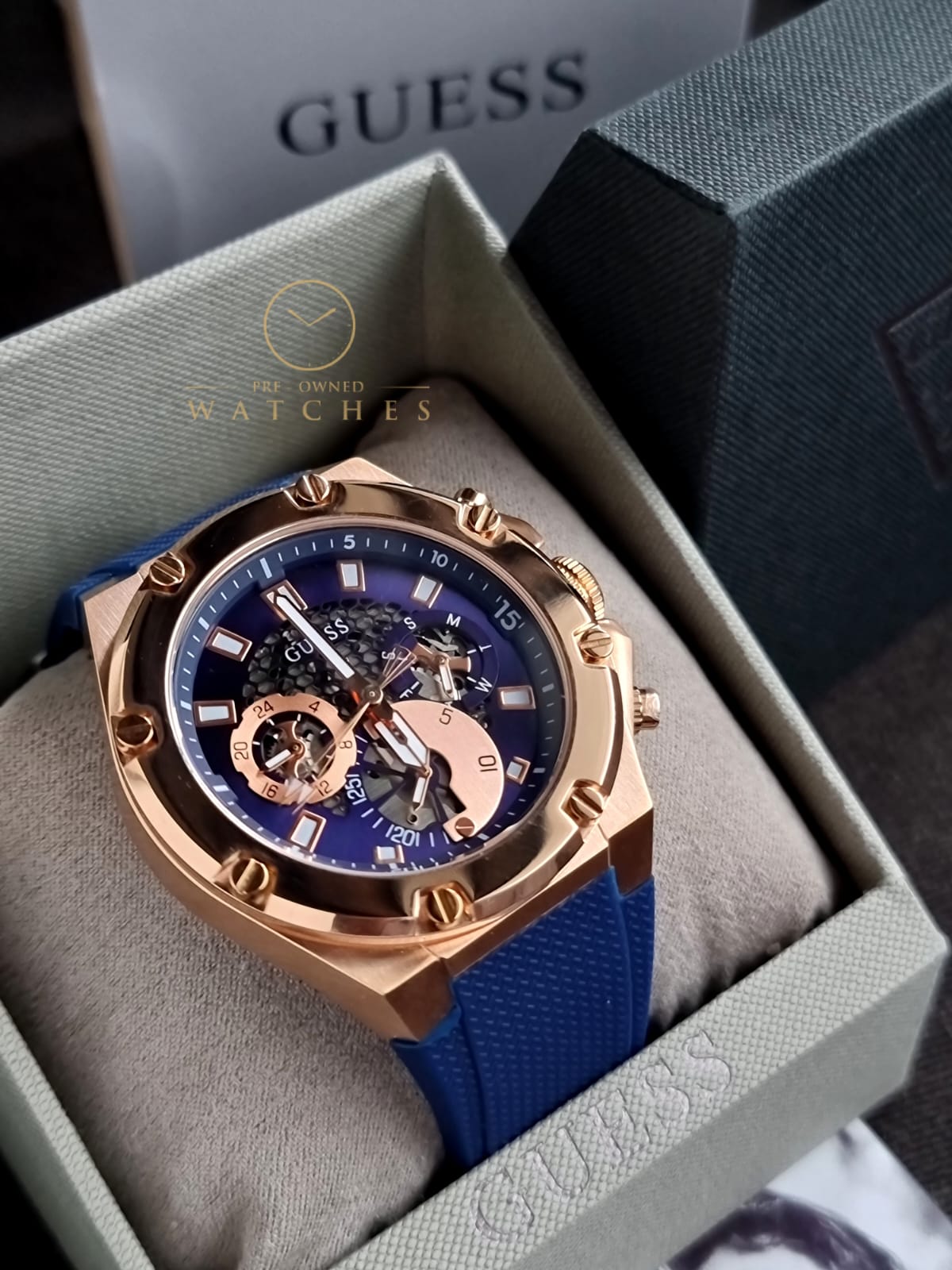 GUESS US Men's Rose Gold-Tone and Black Multifunction Watch