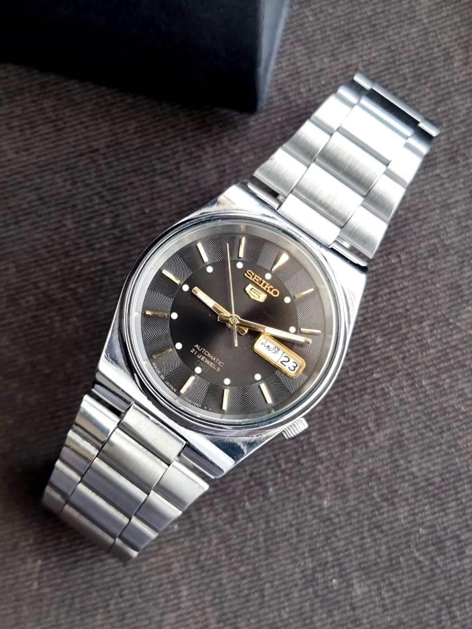 Seiko 5 SKXW39 Automatic Vintage Men's Watch Japan Made Steel Bracelet (9/10 Condition)