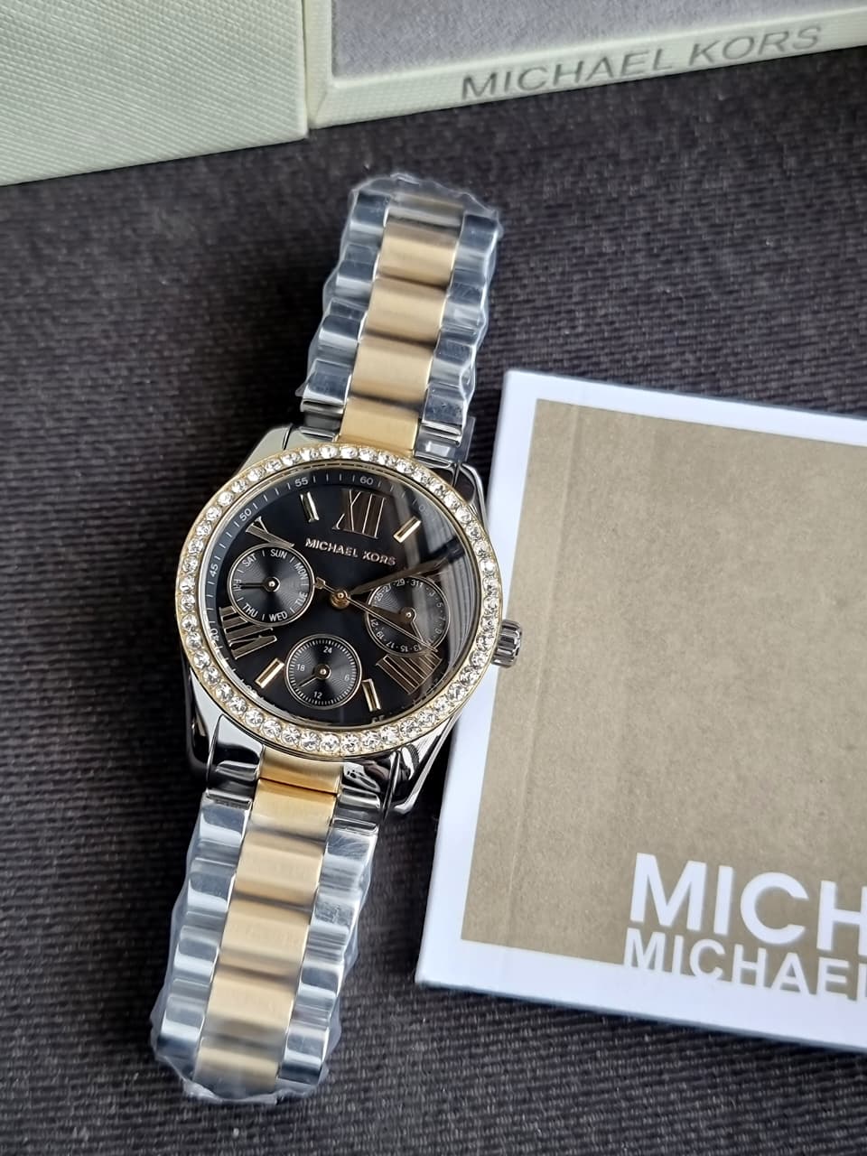 Michael Kors MK4925 Petite Women's Watch Gold Stainless Steel 33mm